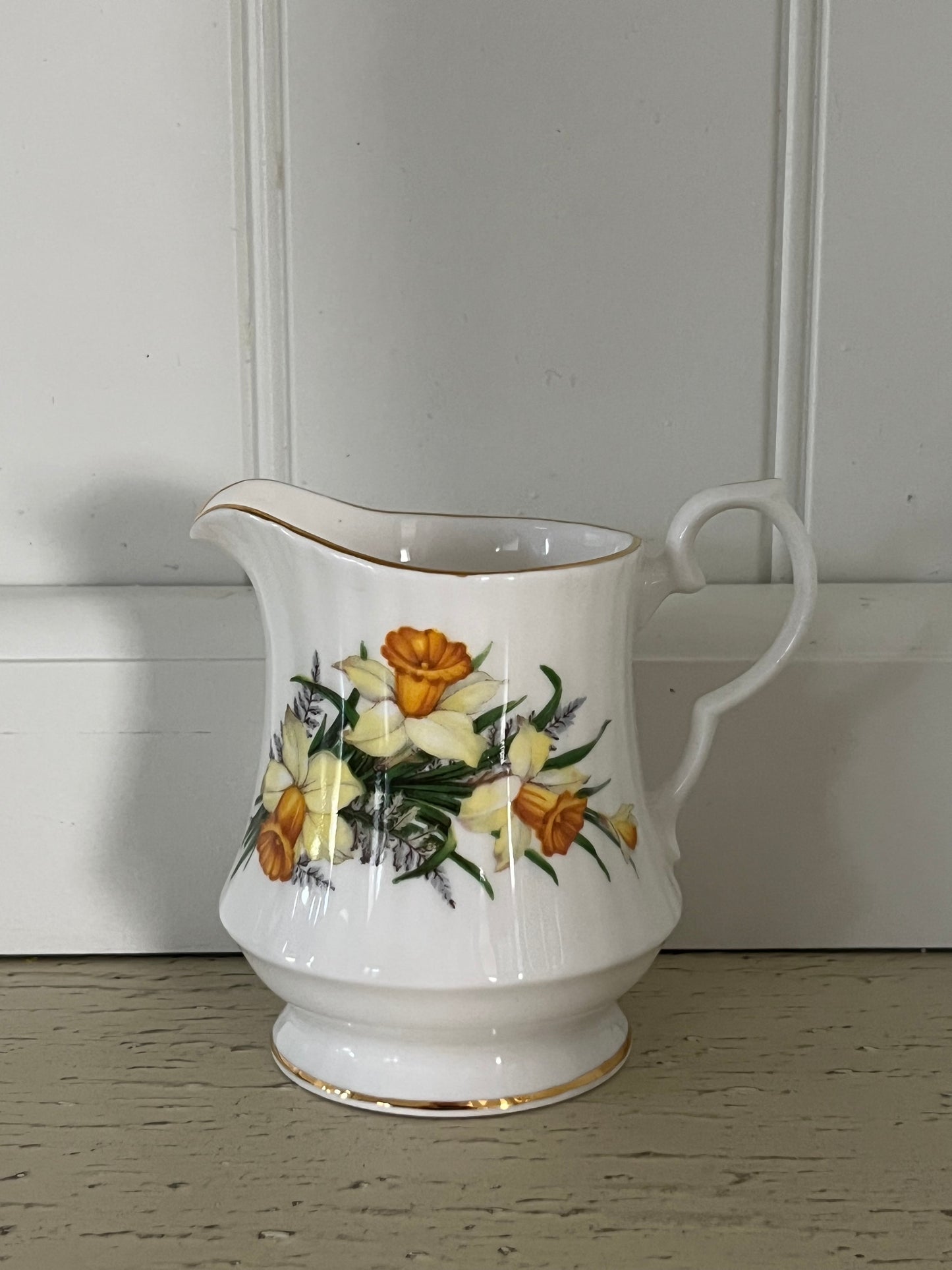 1960’s Vintage Royal Windsor Fine Bone China Creamer – Daffodil Motif – Made in England