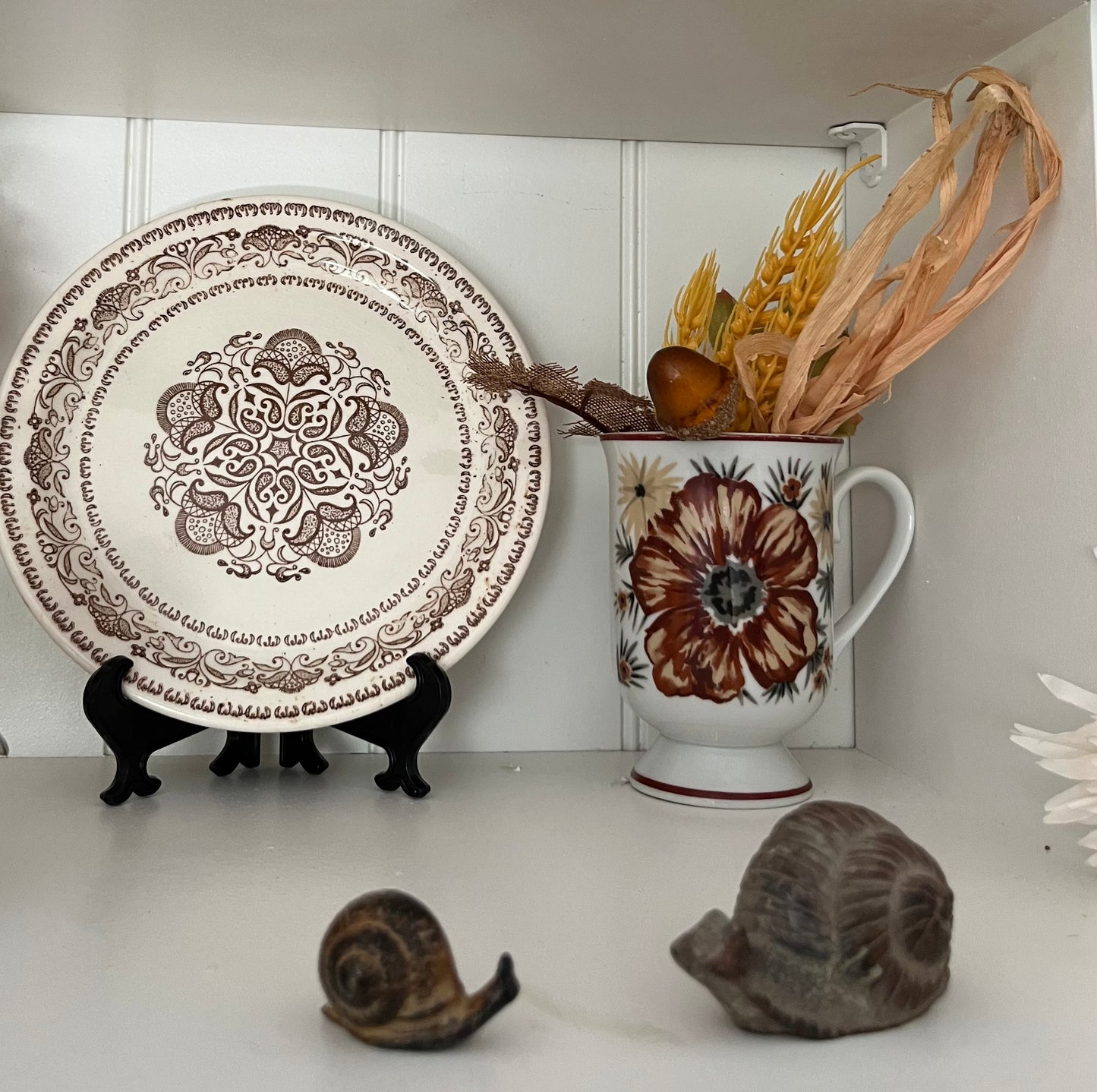 Vintage Ceramic Snail Figurine Pair – Rustic Garden Earth-Tone Pottery (1970s)