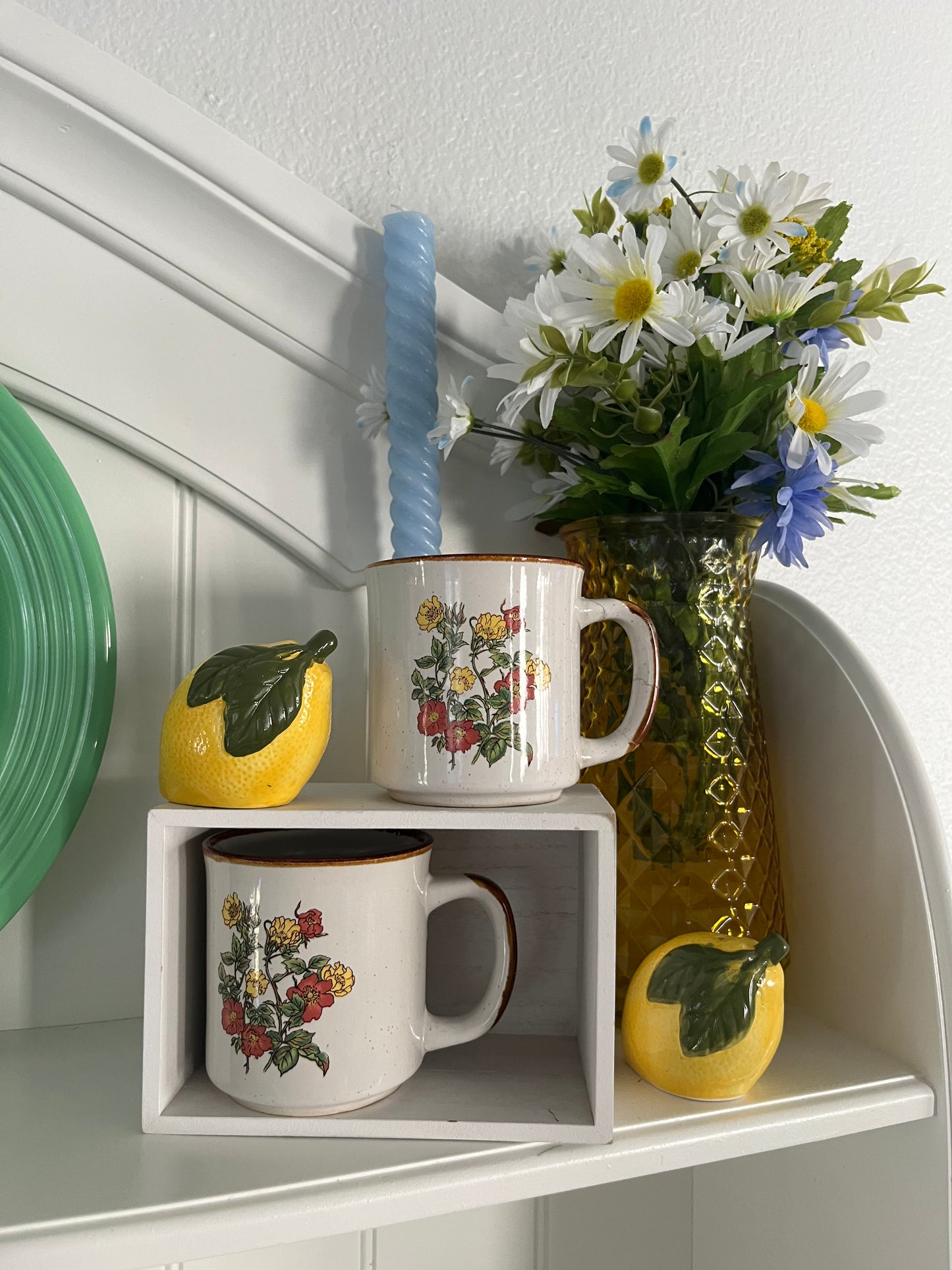 Set of 2 Vintage Takahashi Stoneware Mugs – Poppy & Buttercup Botanical Wildflower Floral – 1970s Japan