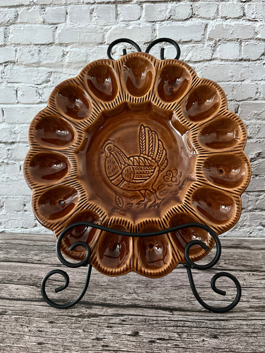 Vintage 1970s Calif USA S-29 Deviled Egg Plate
Brown Glazed Ceramic • Hen Motif • Multi-Use Organizer