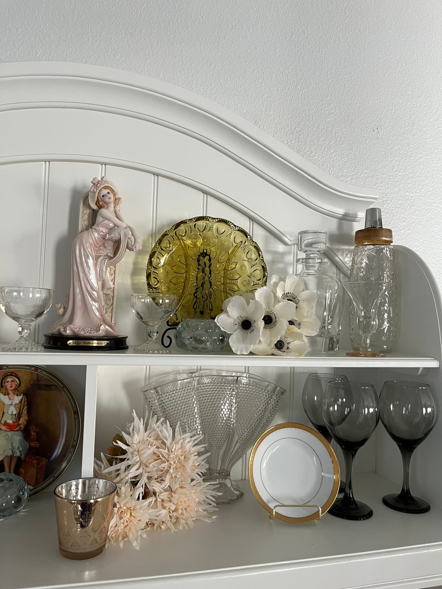 Vintage Iridescent Cordial Glass | Tulip-Shaped Aperitif or Digestive Glass with Amber Base | 5” High