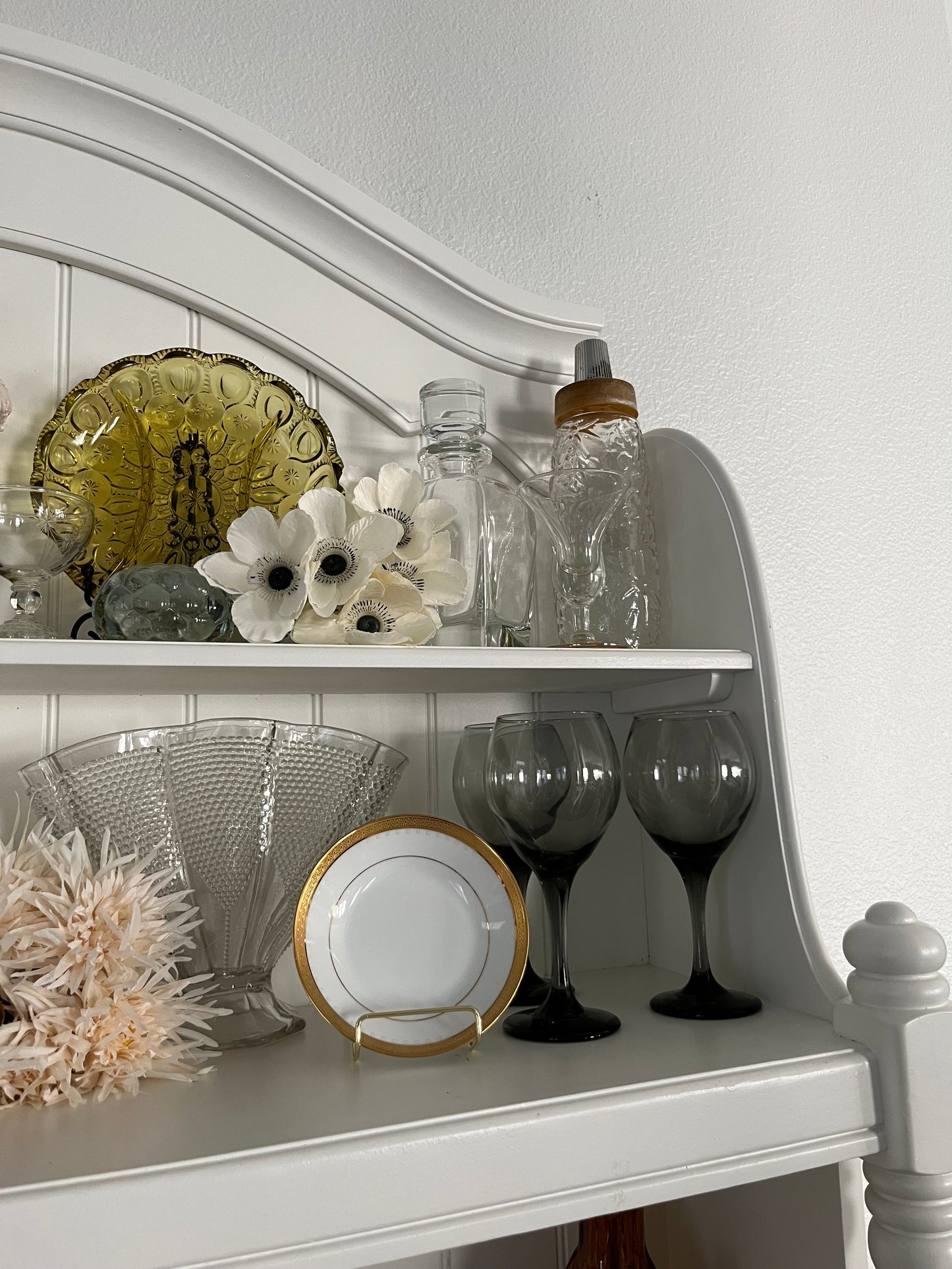 Noritake Metropolitan Gold Fine China 5.5” Berry Bowl – Elegant Gold Rim, Pattern 4337