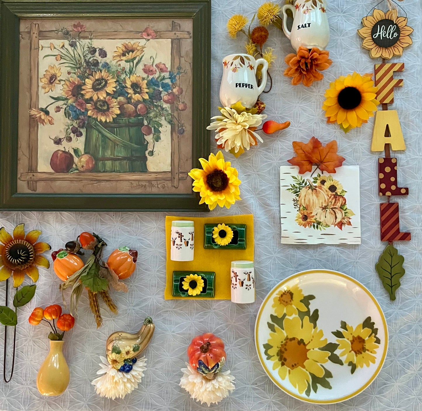 Pair of 1950s Treasure Craft Green Ceramic Log Ashtrays – Forest Woodgrain Glaze Set of 2