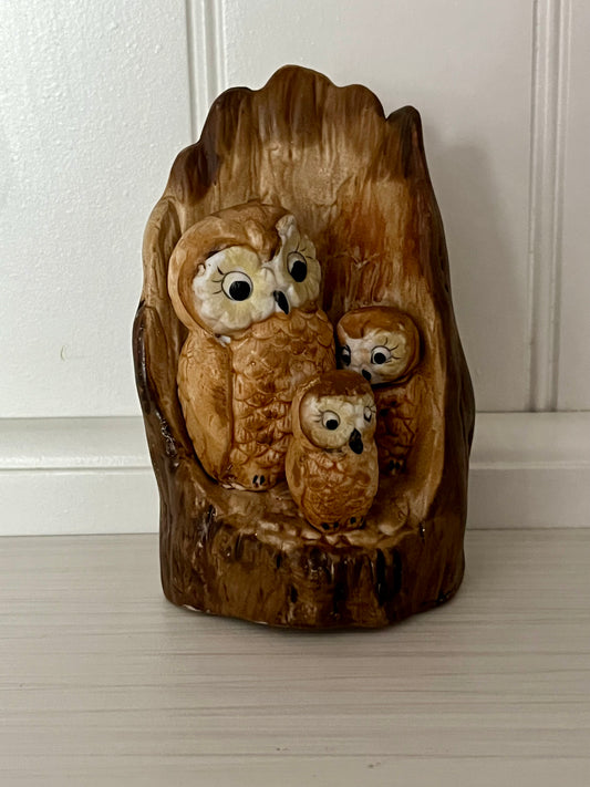 Vintage Hand-Painted Owl Family Figurine (1971) – Woodland Ceramic Sculpture