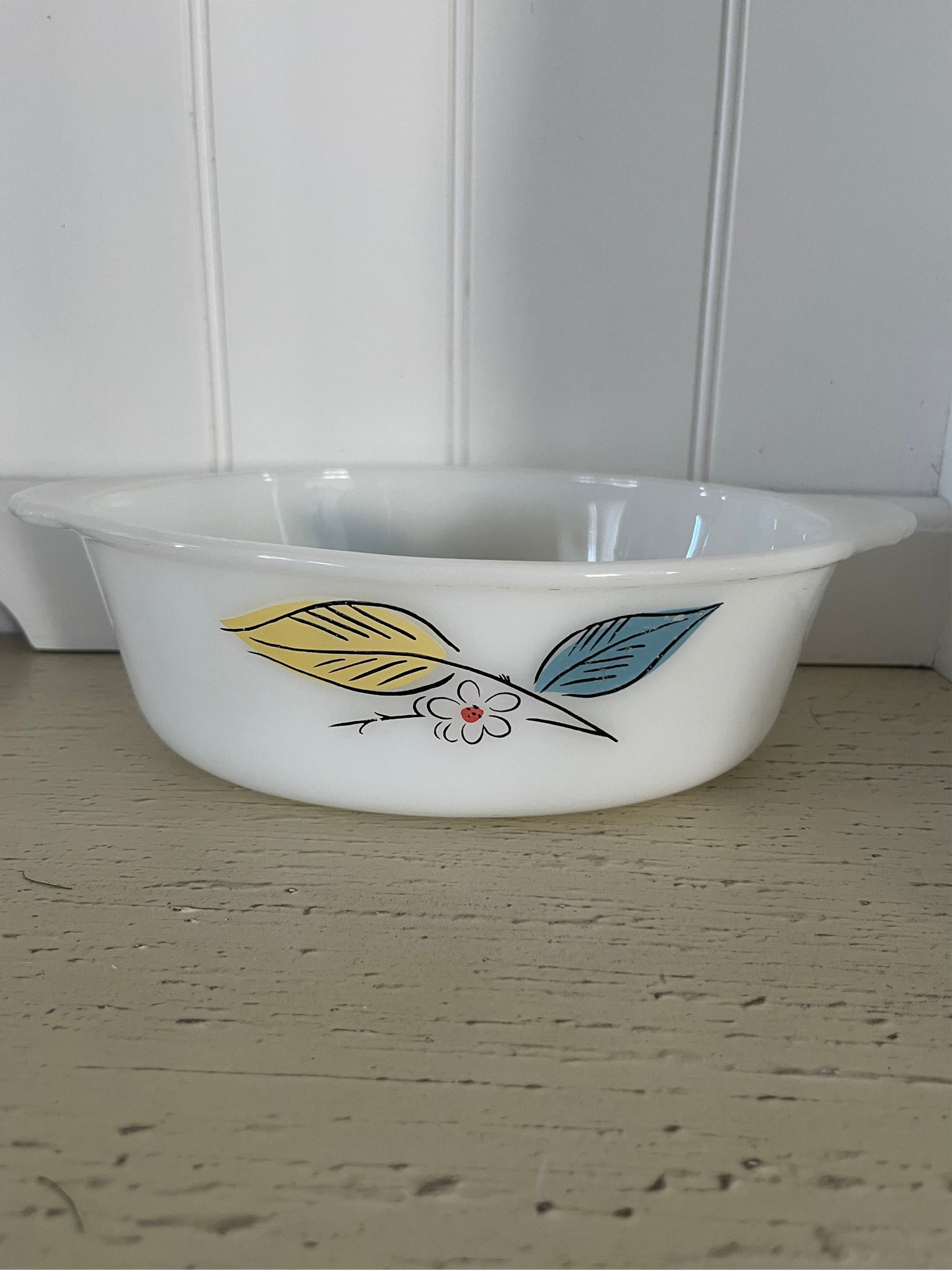 Vintage Fire-King “Blue & Gold Leaf” Casserole Dish – 1950s (1.5 QT, Pattern #467)