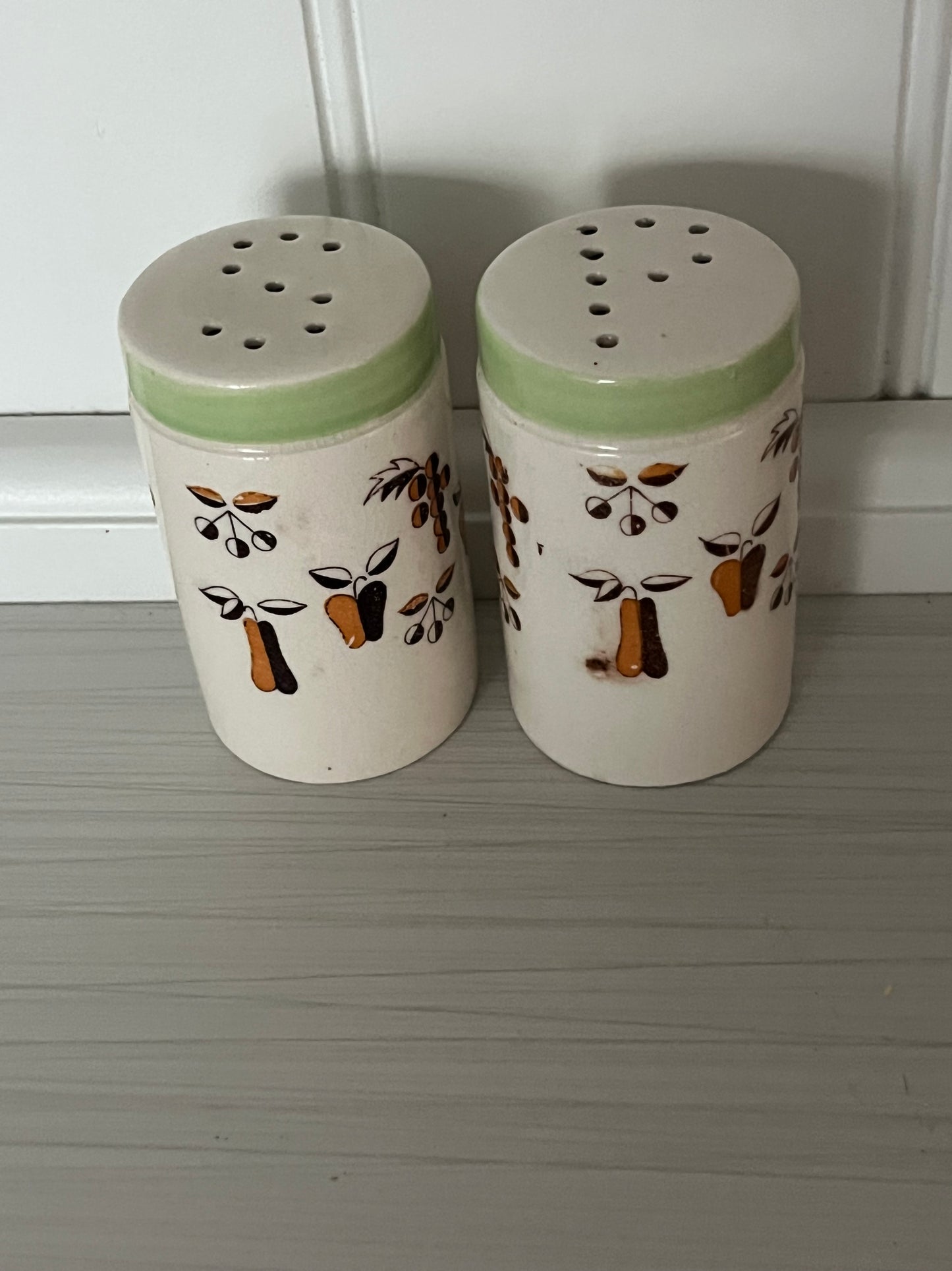 Vintage Japan Hand-Painted Salt & Pepper Shakers — Mid-Century Floral Pattern circa 1950/1960s