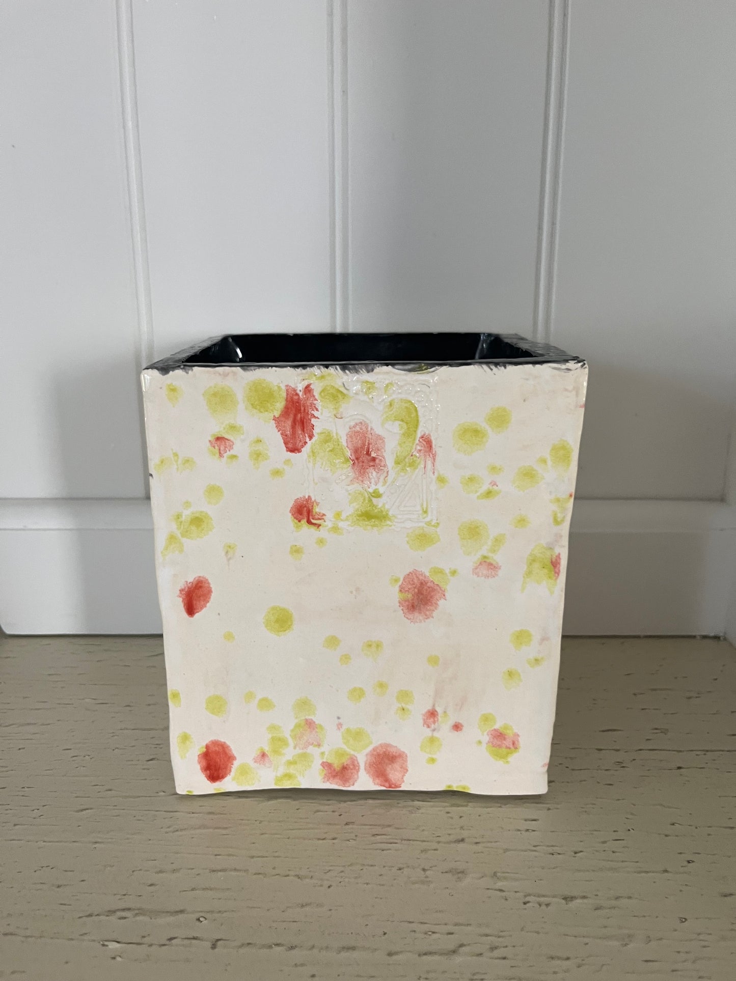 1980s Japanese Studio Pottery Multi-Sided Vase – Hand-Glazed “Peacock Eyes” Crystalites Design | Four-Way Color Display