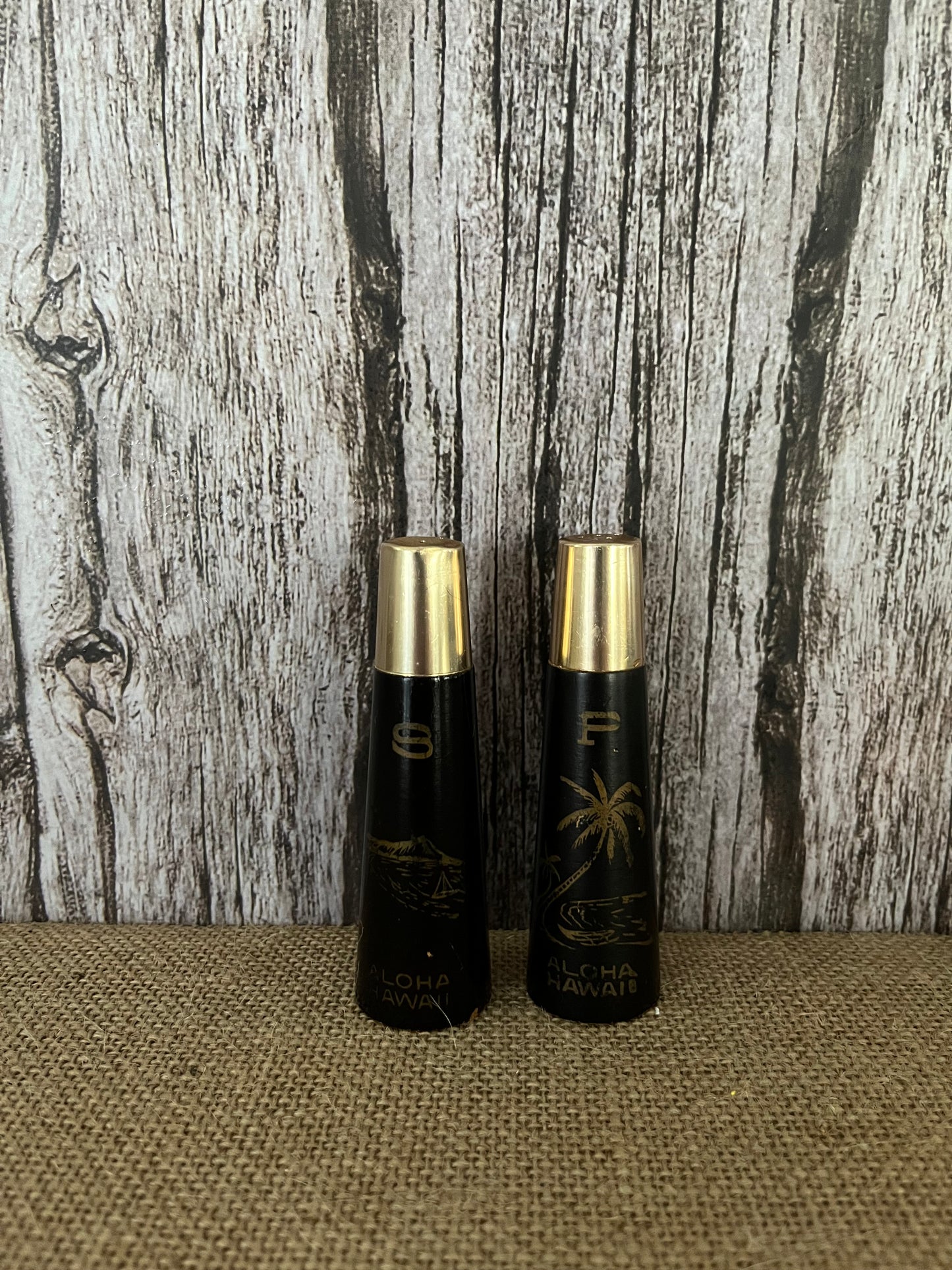 Vintage Circa 1960’s Aloha Hawaii Souvenir Salt and Pepper Shakers - Dark Ebony Wood
