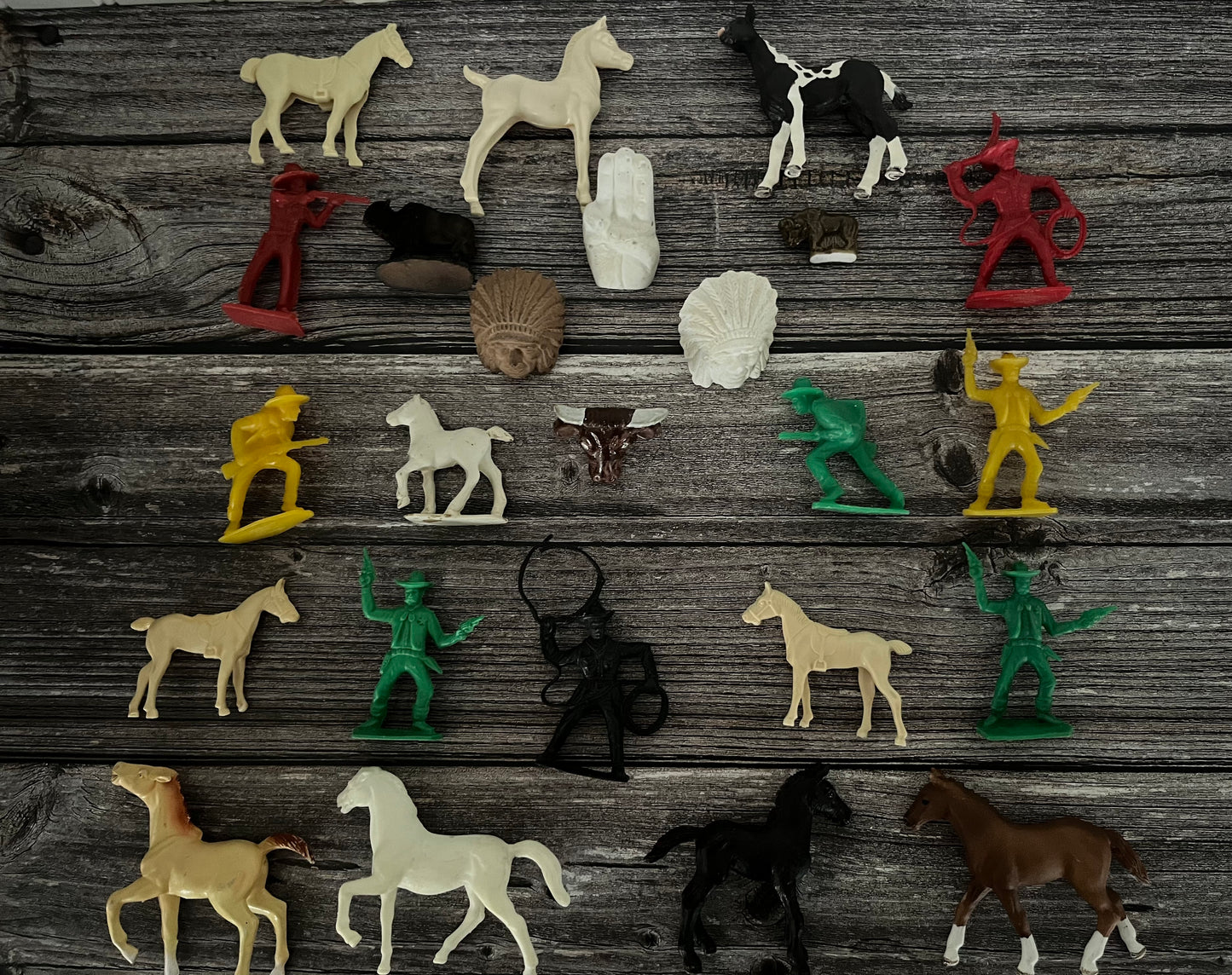 Vintage Lot of (10) Ten small Assorted Plastic Horses Retro Toy Collection