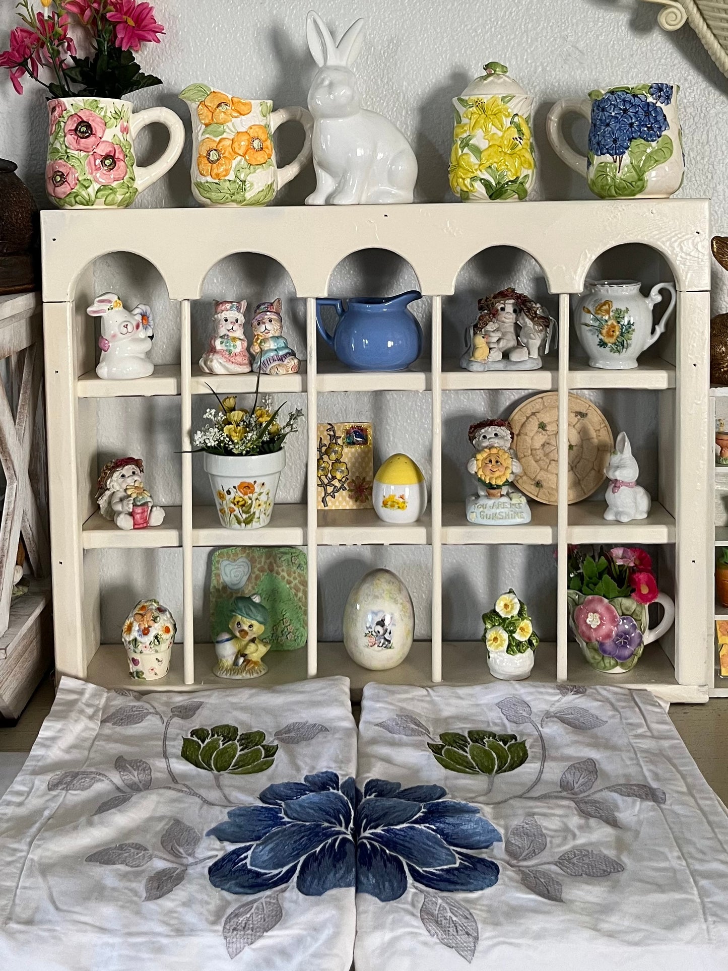 Vintage Style Cynthia Crowley embroidered Blue Green & White king cotton Shams