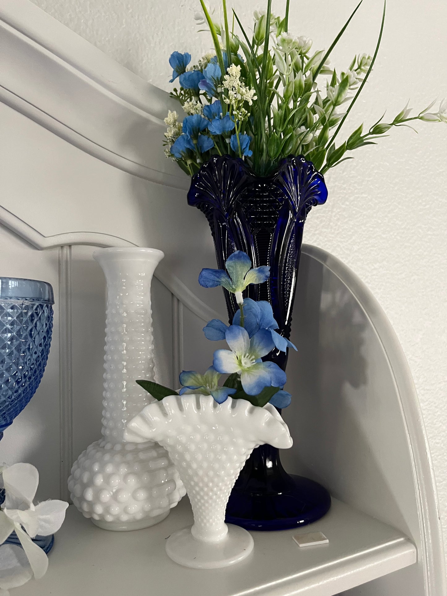 Vintage 1950’s EO Brody Co. White Milk Glass Hobnail Bud Vase