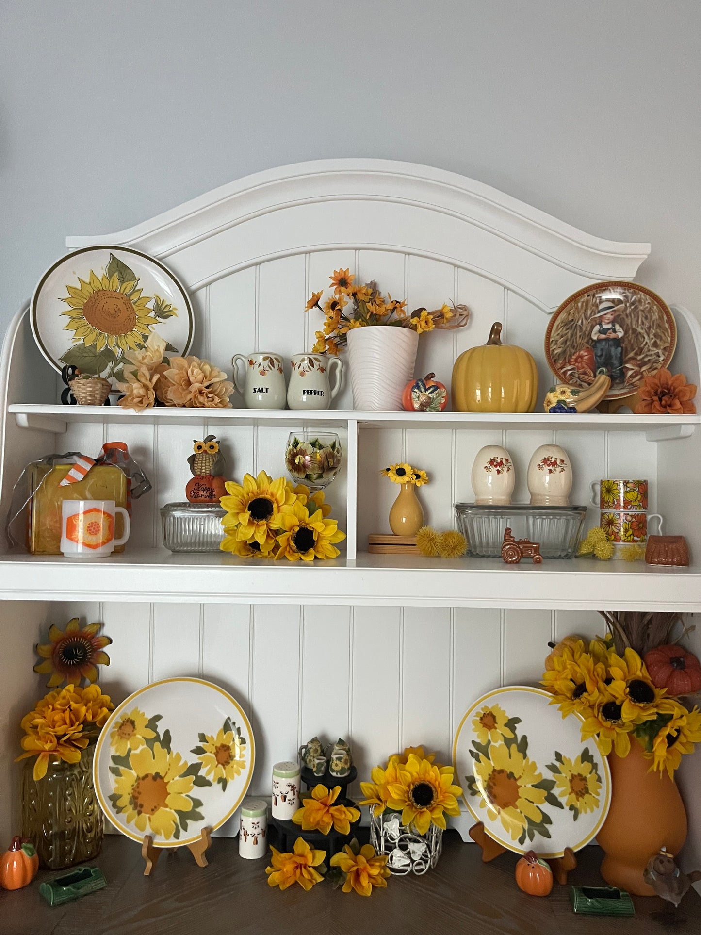 Vintage Ceramic  Pumpkin and Gourd Harvest Salt and Pepper Shakers (Avon) 1990–2000s