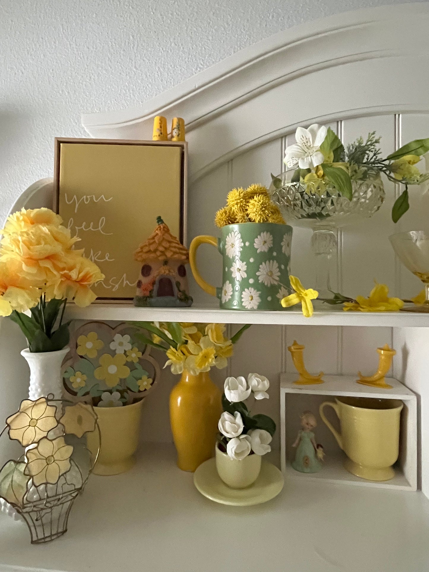 Vintage 1950’s EO Brody Co. White Milk Glass Hobnail Bud Vase