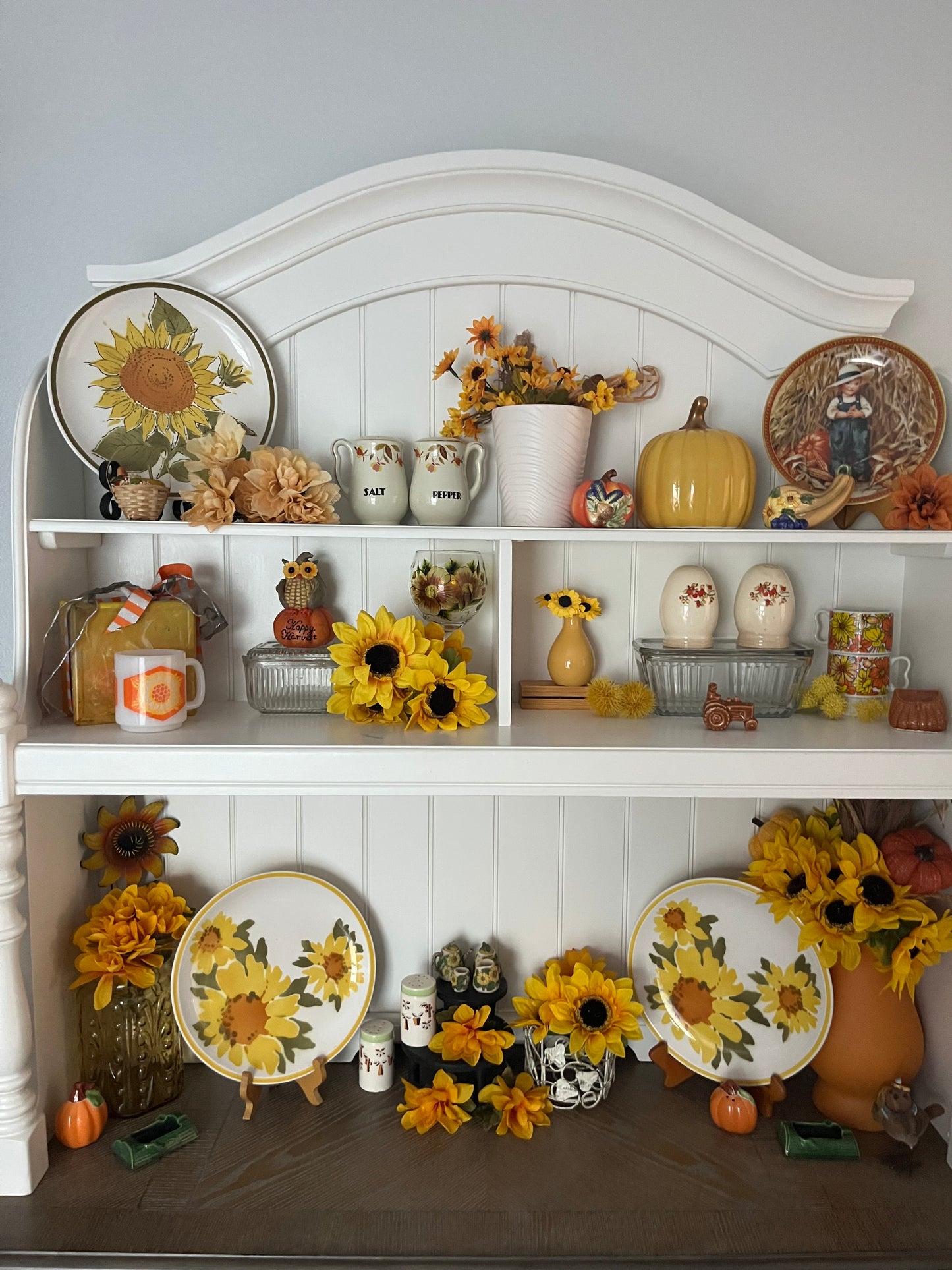 Miniature Sunflower Ceramic Tea Set – 4-Piece Vintage Country Mini Display (c.1990s)