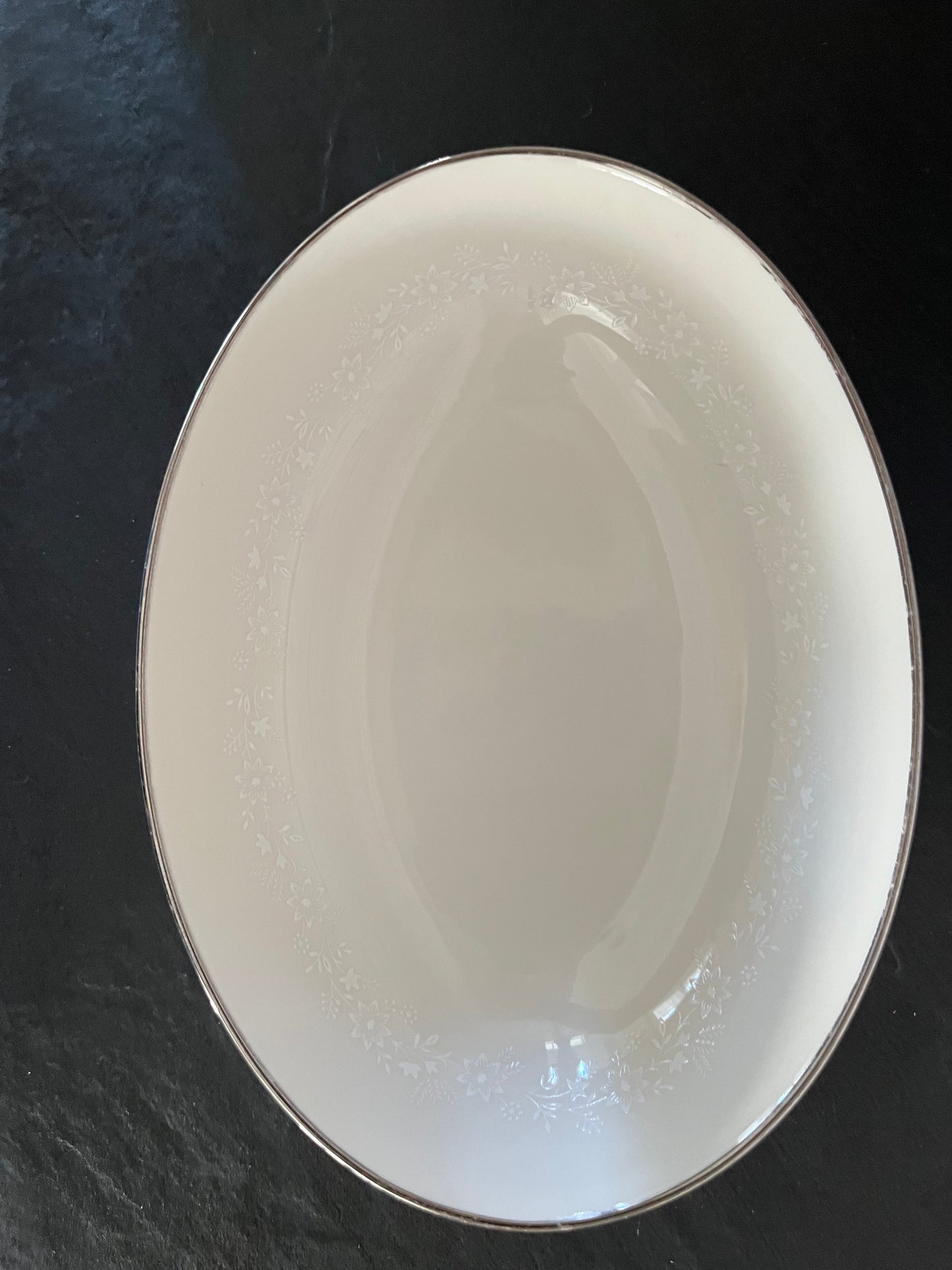 Noritake Montblanc Ivory China Oval Vegetable Bowl – Made in Japan, Pattern 7527 (1970s–1980s)