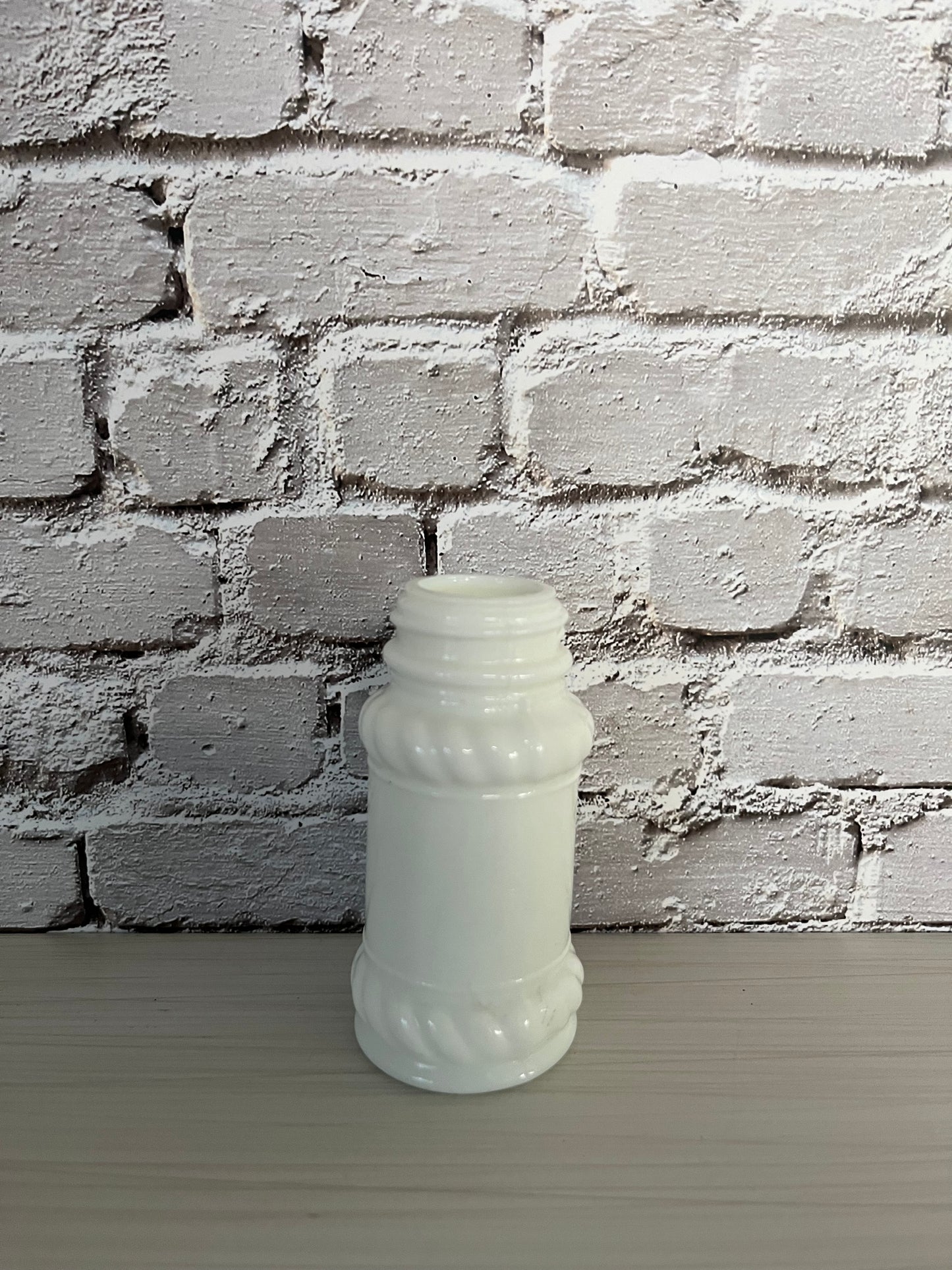 Vintage 1950s-60s Milk Glass Farmhouse Rope Spice Shaker | White Milk Glass