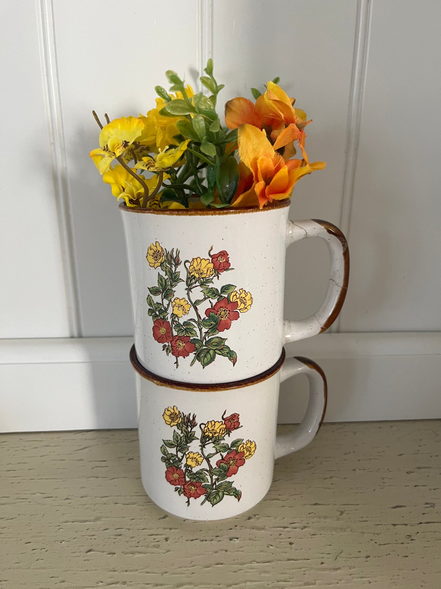 Set of 2 Vintage Takahashi Stoneware Mugs – Poppy & Buttercup Botanical Wildflower Floral – 1970s Japan