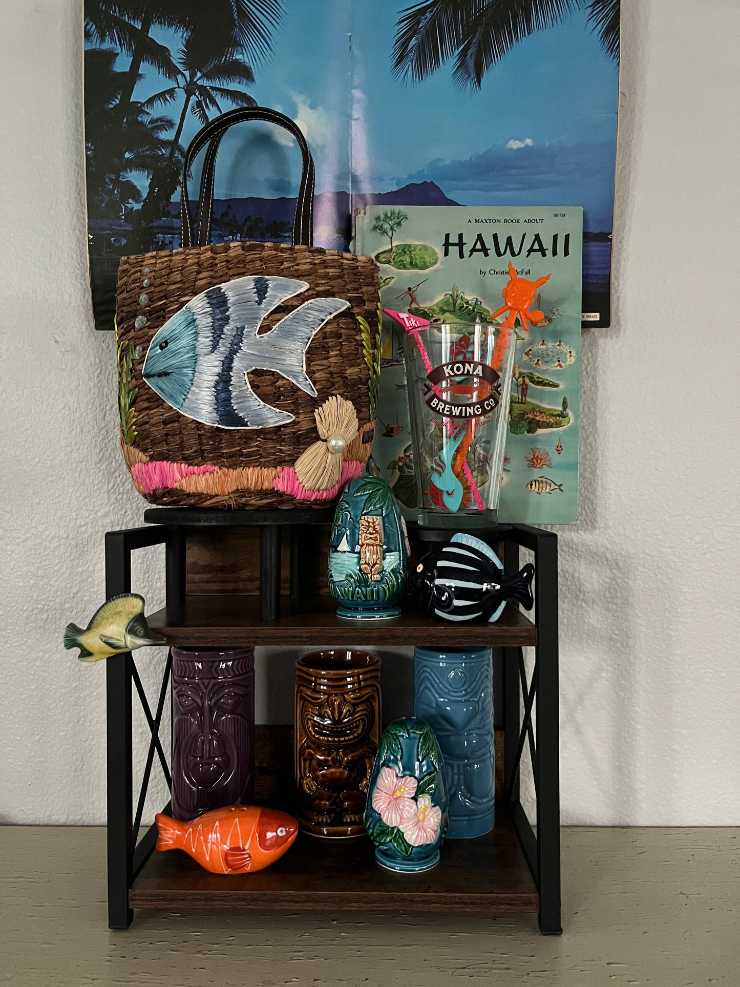 Vintage Kona Brewing Company Liquid Aloha Pint Glass - 16 Ounce - Aloha Tiki Islands Fusion Theme