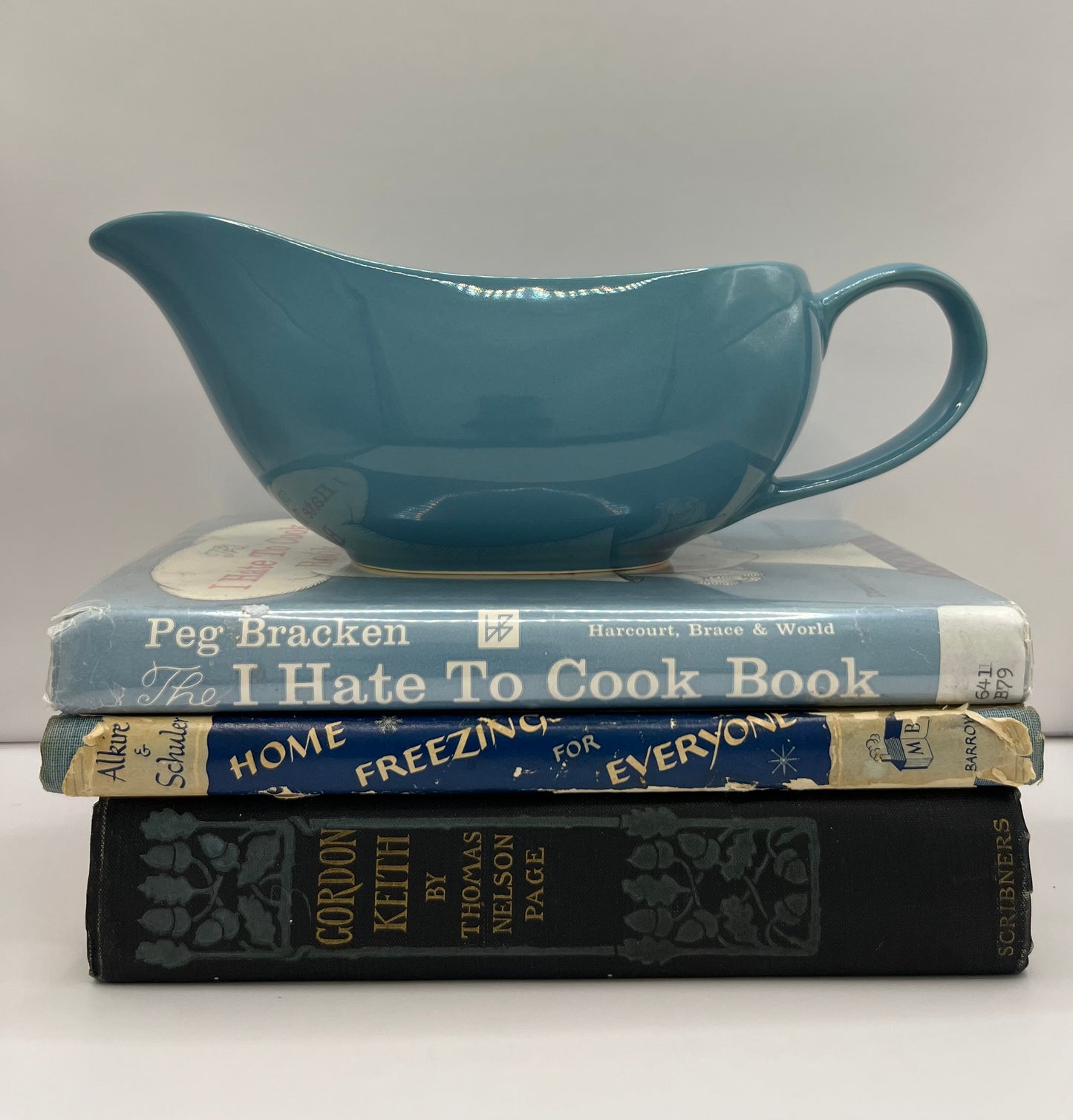 Elegance Revived: Vintage Inspired 10 Strawberry Street Teal Gravy Boat - A Homewood Treasure