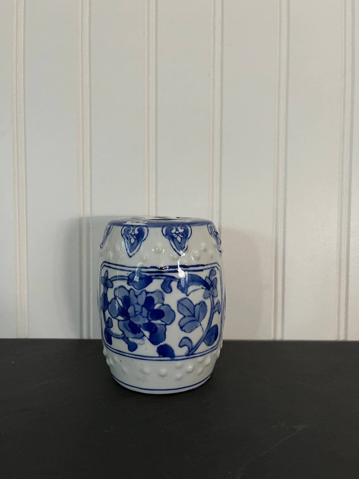 Grandmillennial Style Vintage Mini 4" High Blue and White Chinoiserie Vine Motif Pedestal Barrel