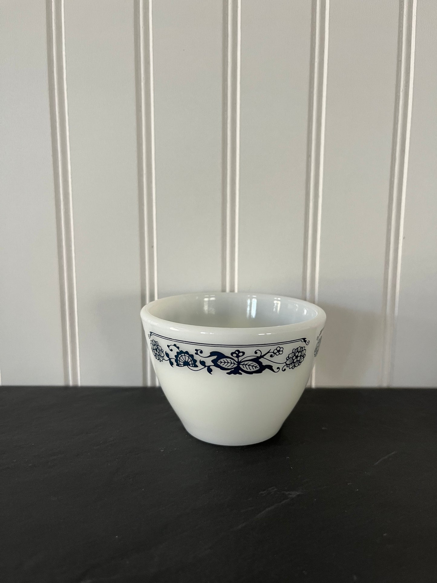 Vintage 1970s Pyrex Tableware by Corning Cream and Sugar Set - Old Town Blue Onion Pattern - Classic Kitchenware