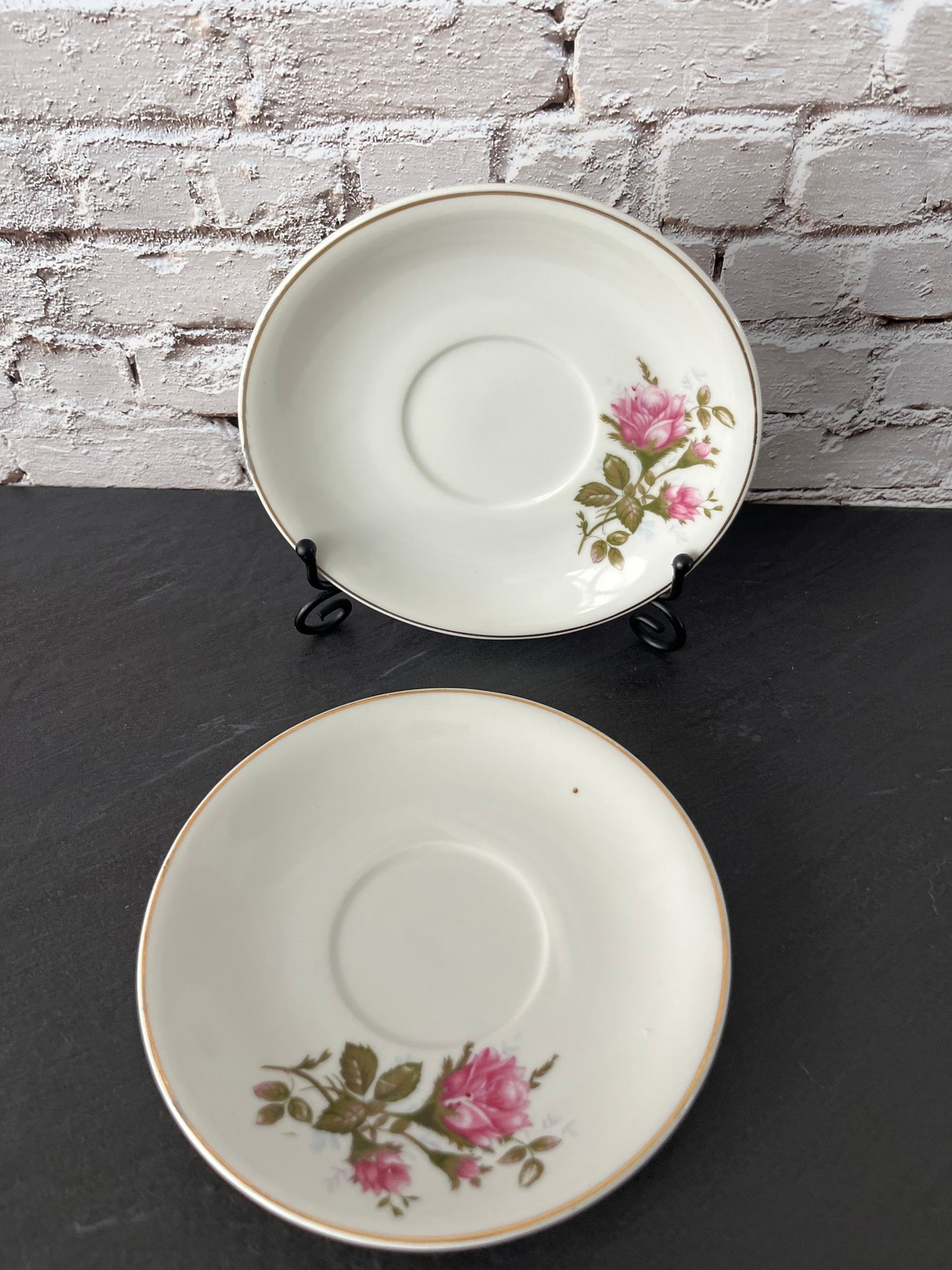 Vintage 1950s Made in Japan Pink Rose with Baby’s Breath  Saucers – Gold Rim Porcelain Floral (2 Saucer)
