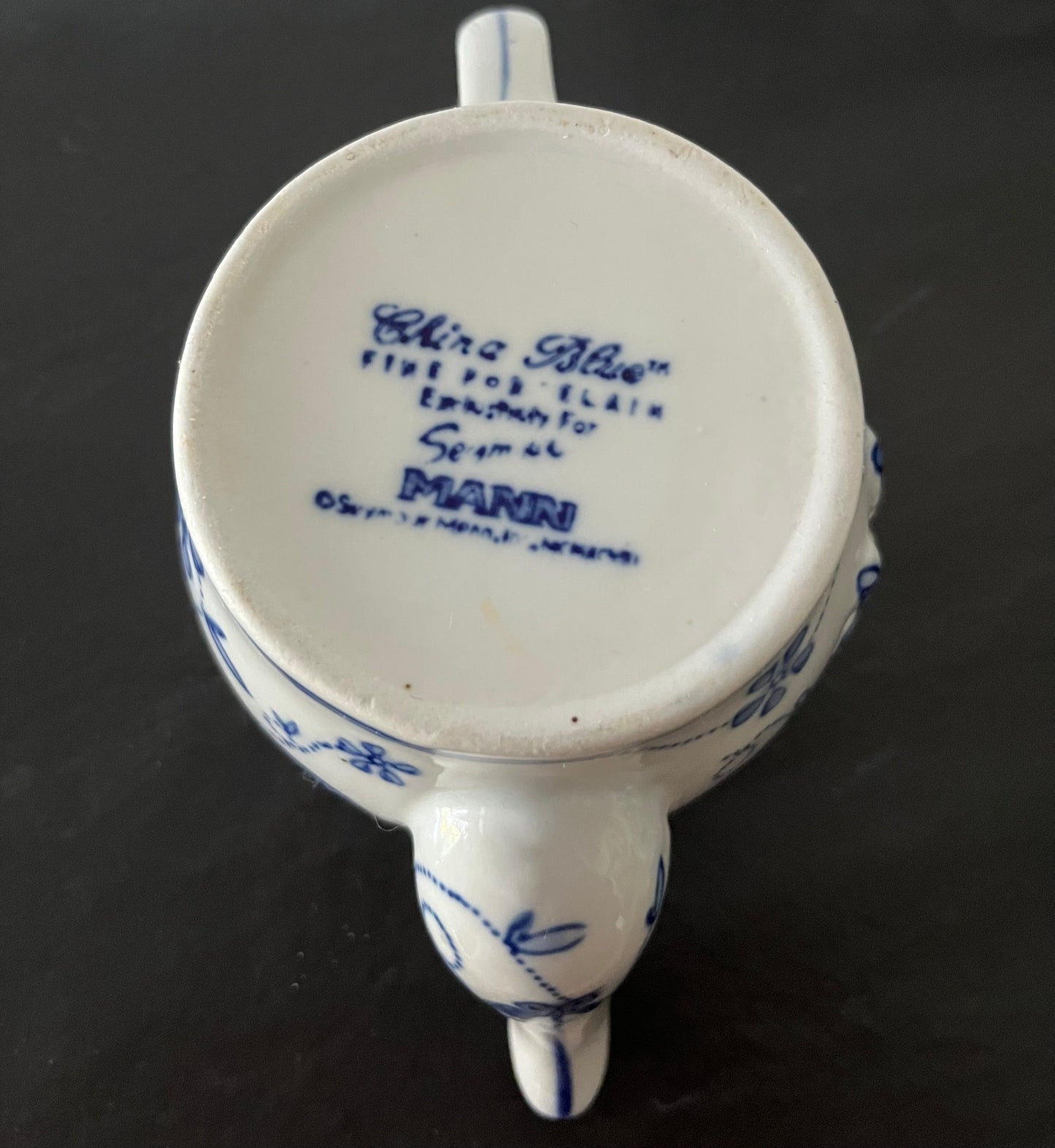 Vintage Qinghua Blue Flowers and Butterflies Porcelain Teapot - Exquisite Collectible