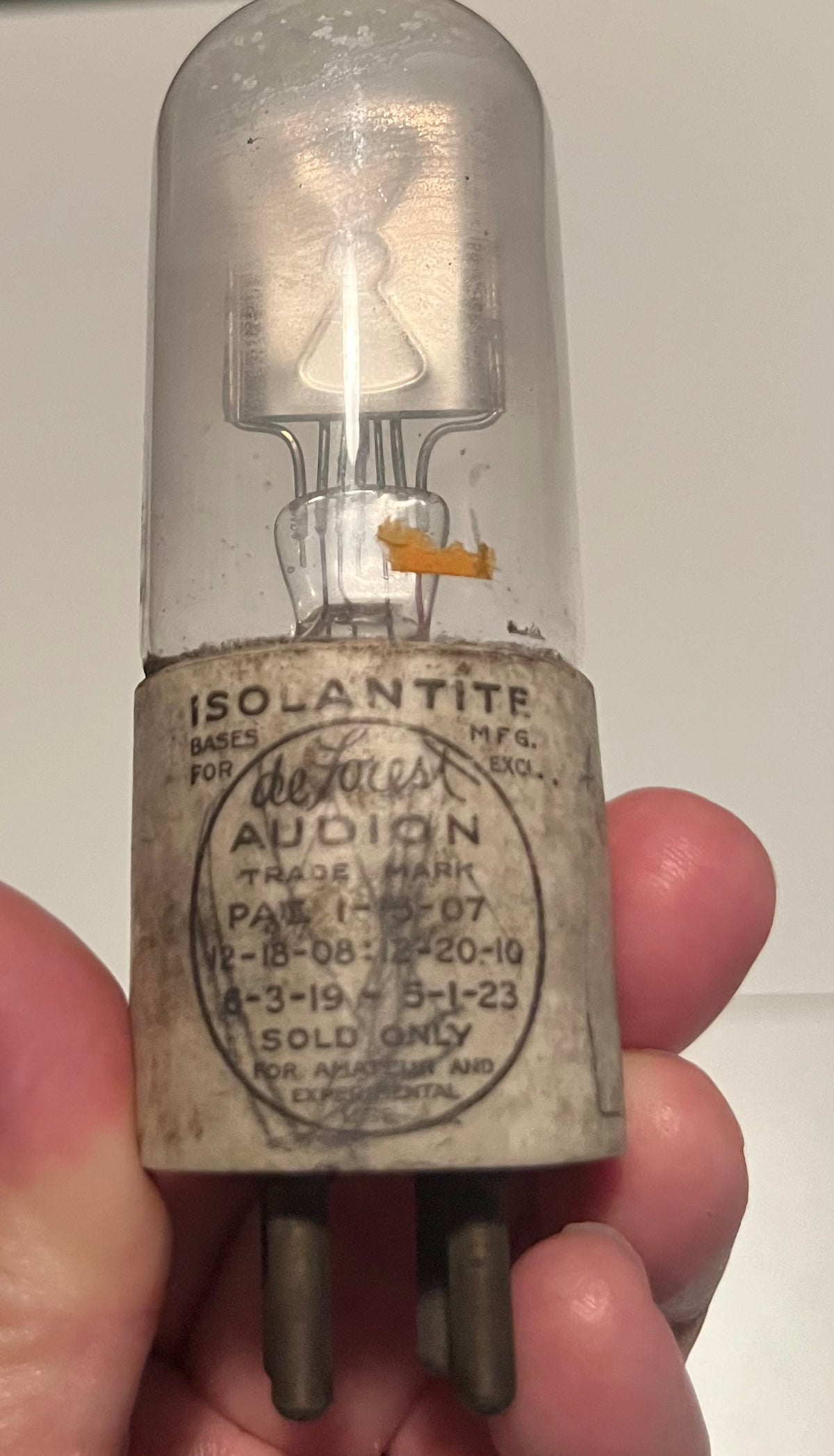 Antique c.1924 De Forest Audion Vacuum Tube Collectible | Likely DV-5 | Isolantite 4-Pin Radio Amplifier
