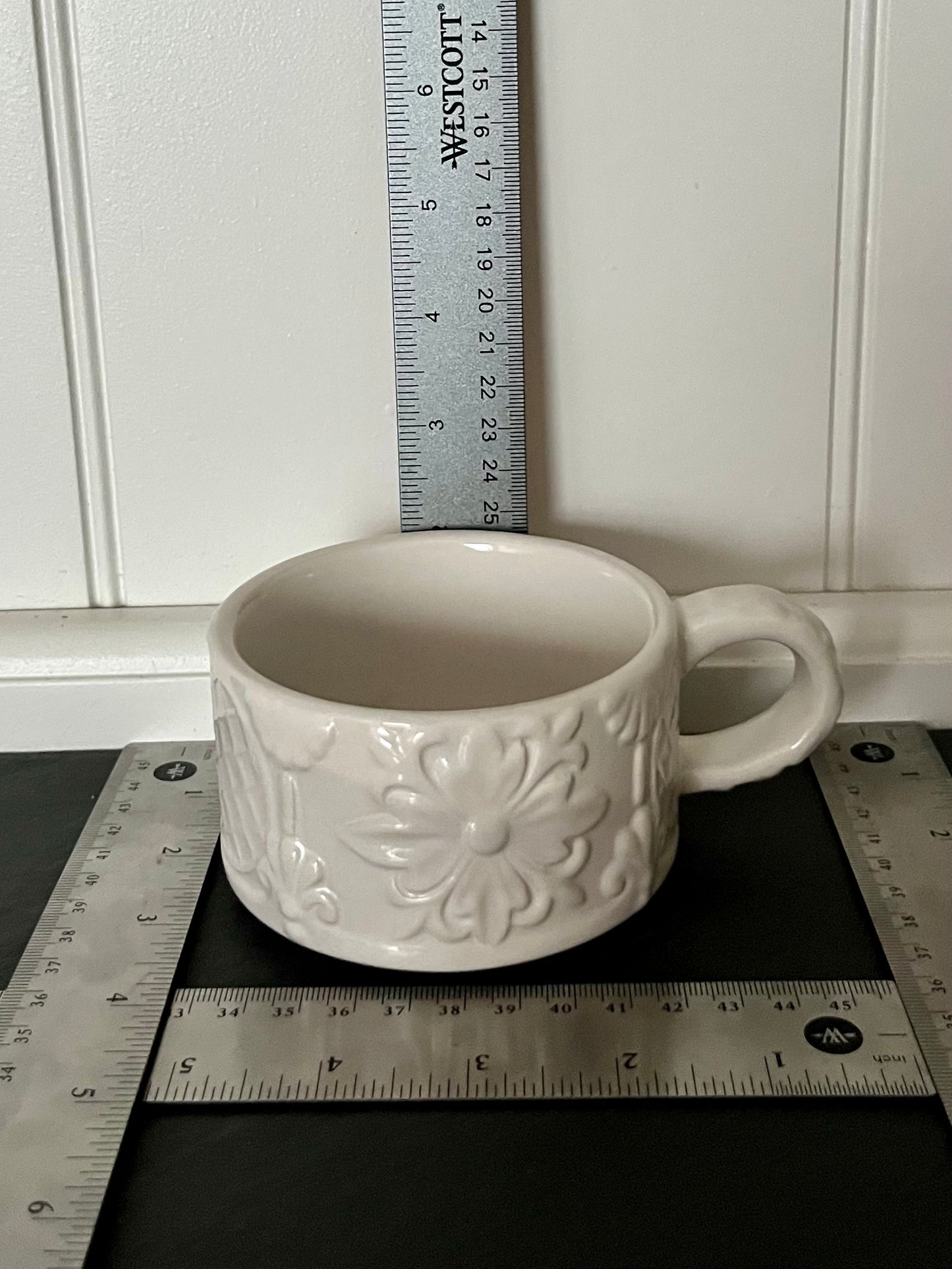 Vintage White Embossed Daisy Ceramic Soup Mug / Cup — 1970s Stoneware Floral Relief