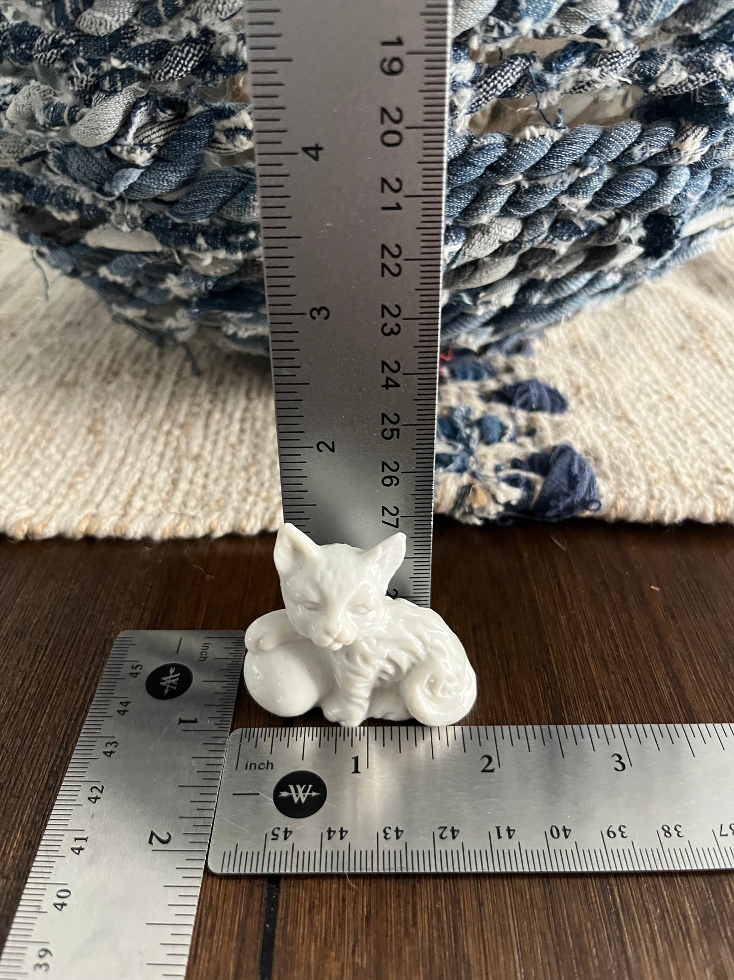 Vintage 1950s Tiny Mini Small 1” White Ceramic Sleeping Kitten Figurine – Made in Japan – Mid-Century Nursery Cat Decor