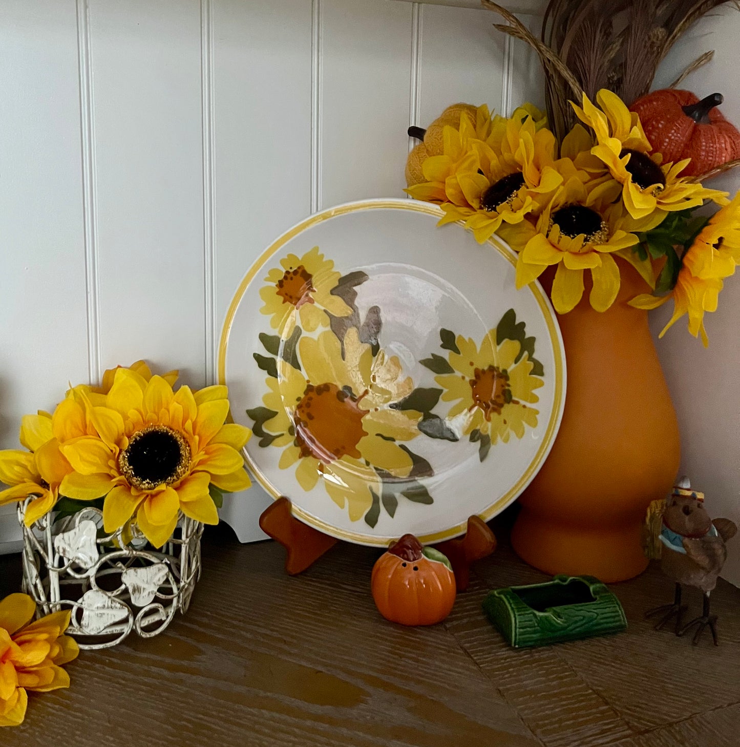 Vintage Shabby Chic Scrollwork Metal Basket Planter – Distressed White Ivy Vine Motif (c. 1990s-2000s)