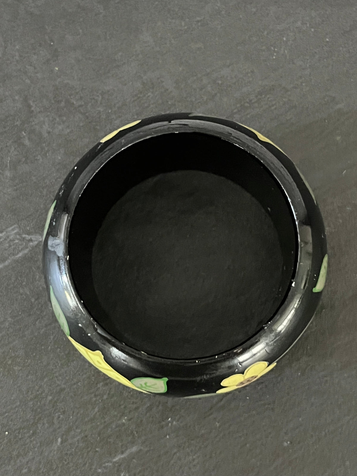 Vintage 1970s Boho Folk Art Hand-Painted Chunky Wooden Bangle Bracelet – Black & Yellow Floral Cuff – 2” small slip-on opening