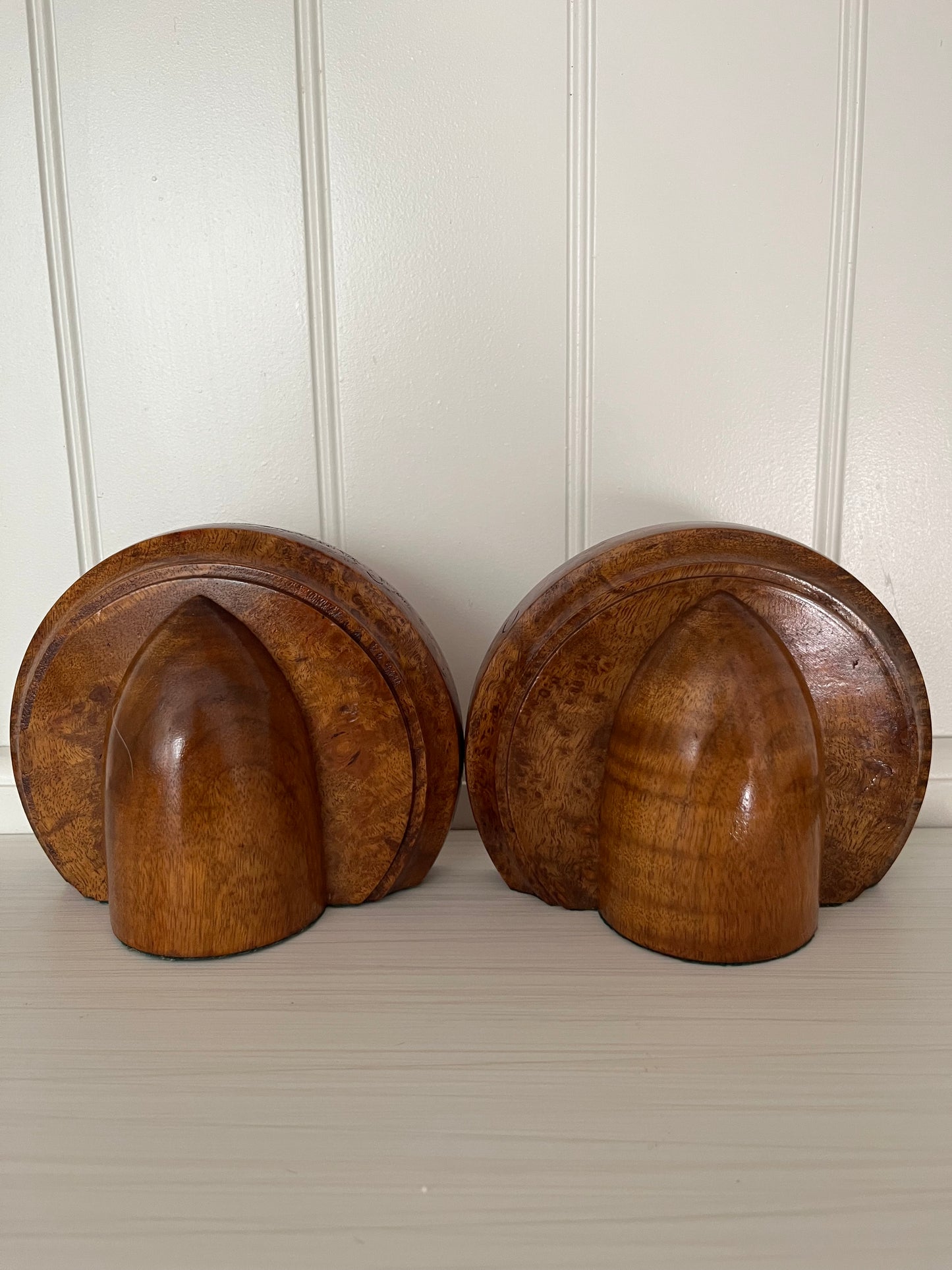 Retro Hand-Turned Myrtlewood Burl Bookends (Oregon Craft, 1970s–1990s)