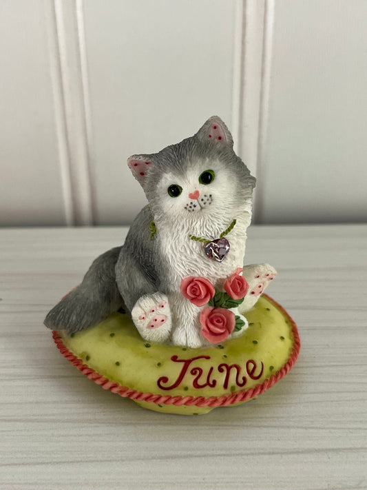 Vintage 2000 Calico Kittens June Pearl & Rose Cat Figurine Priscilla Hillman Enesco with Box
