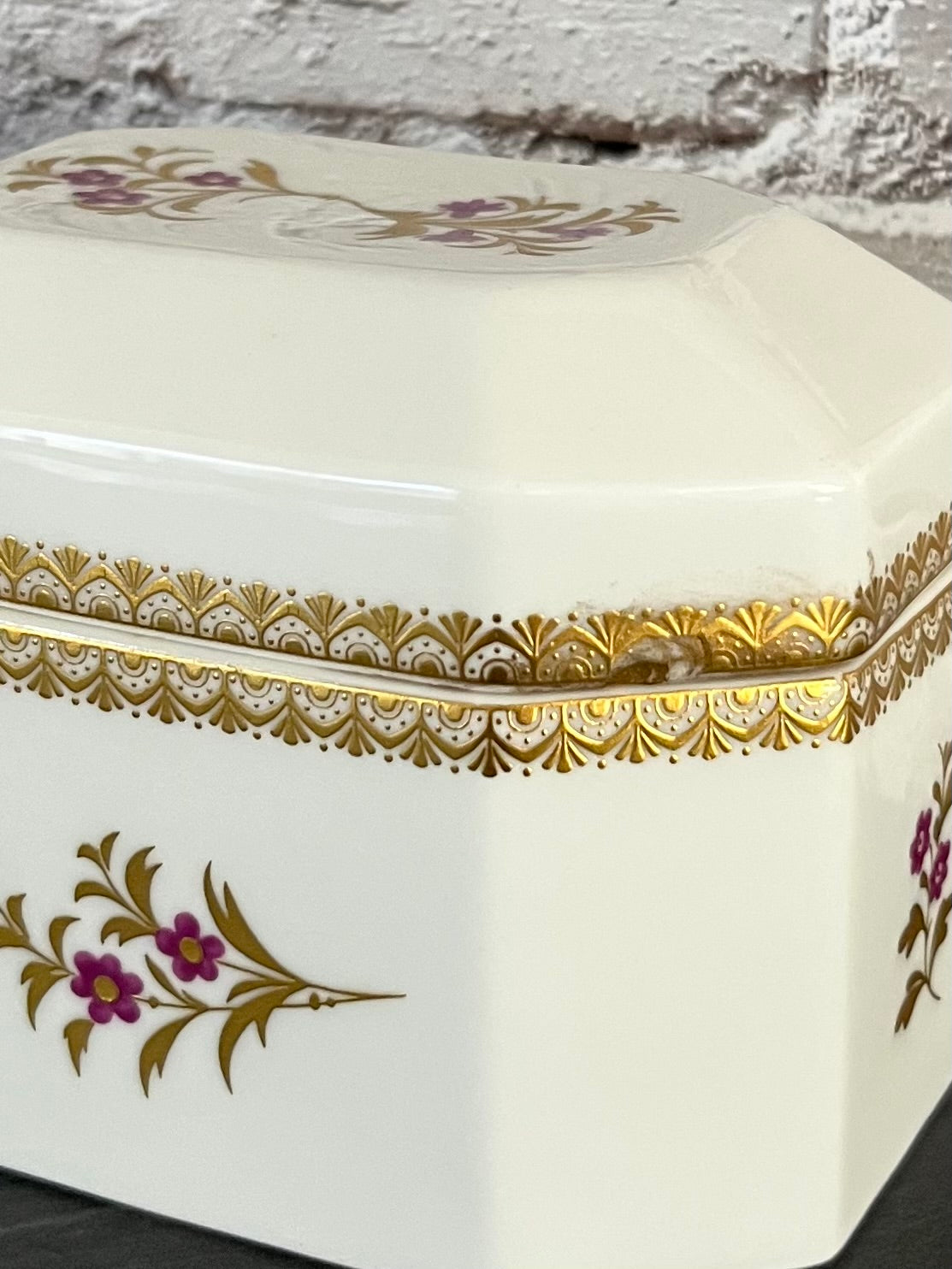 Royal Worcester Purple & Gold Floral Trinket Box – Bone China, Pattern 3853