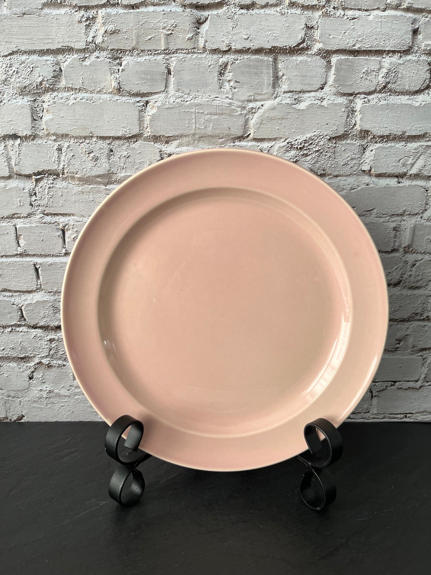 Vintage Art Deco 1940s TS&T Lu-Ray Pastels Pink Dinner Plate – 9” – Taylor Smith & Taylor – USA