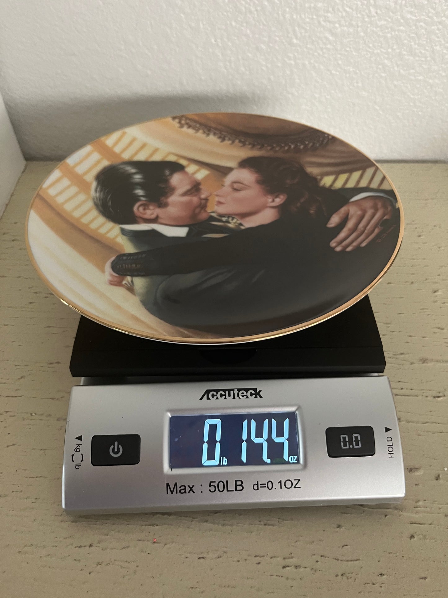 Vintage limited-edition collector plate titled “Marry Me, Scarlett!” Paul Jennis, 1991