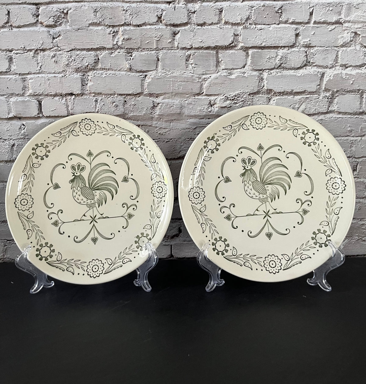 Set of 2 Vintage c1963 SCIO Provincial Rooster Dinner Plates | 9 1/4” USA Made Folk Art Plates