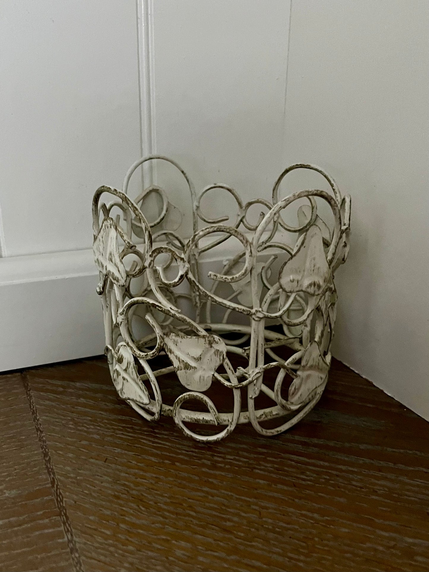 Vintage Shabby Chic Scrollwork Metal Basket Planter – Distressed White Ivy Vine Motif (c. 1990s-2000s)