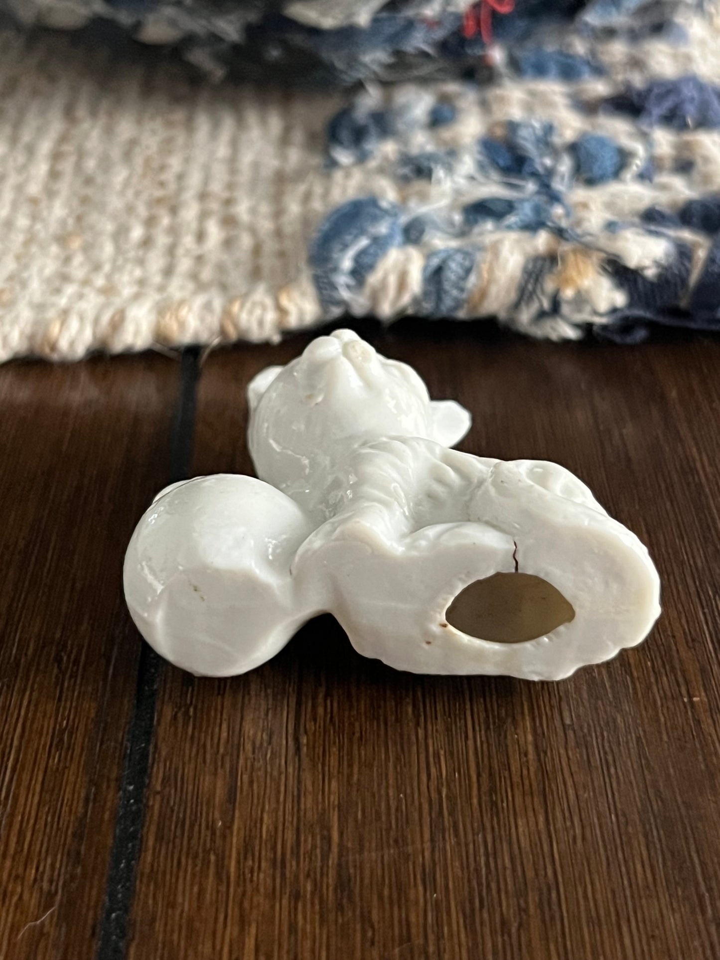 Vintage 1950s Tiny Mini Small 1” White Ceramic Sleeping Kitten Figurine – Made in Japan – Mid-Century Nursery Cat Decor