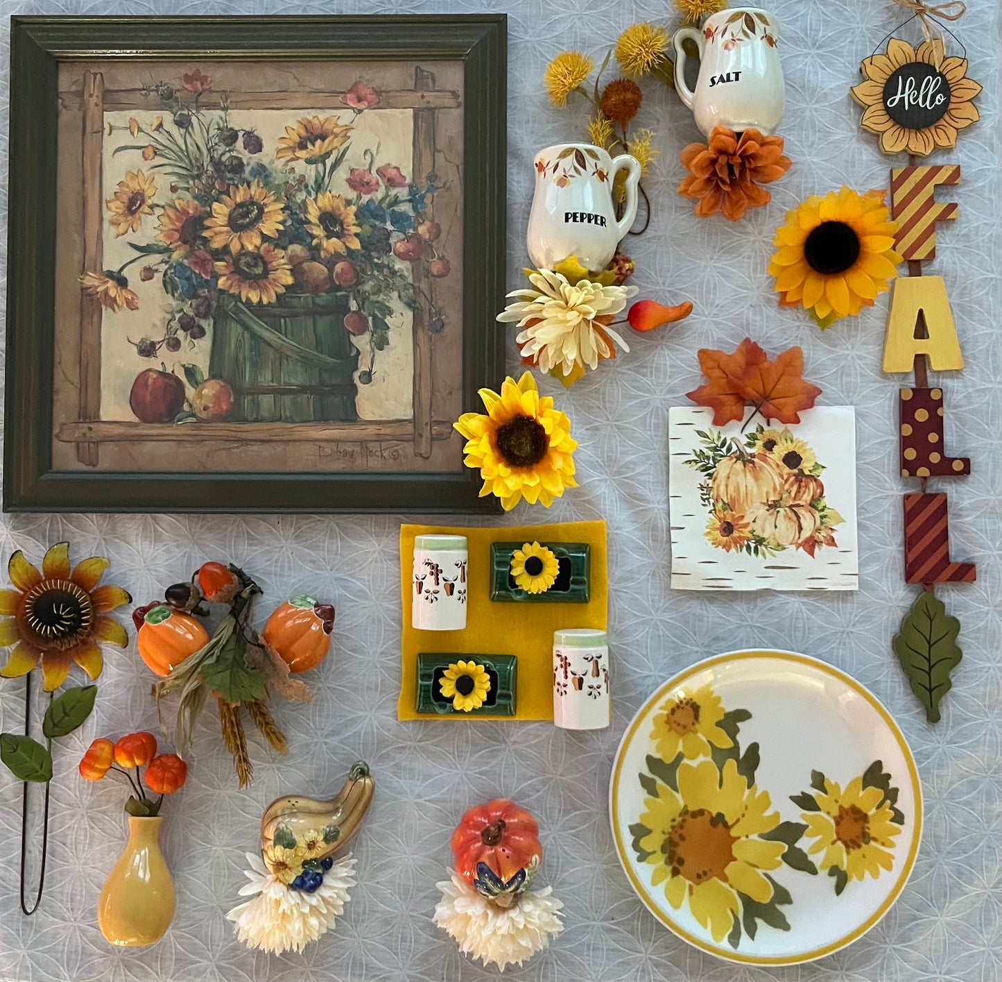 Vintage Mikasa Dolly  “Flora” Cera-Stone Dinner Plates – Set of 2 (1970s Japan, Sunflower Yellow)