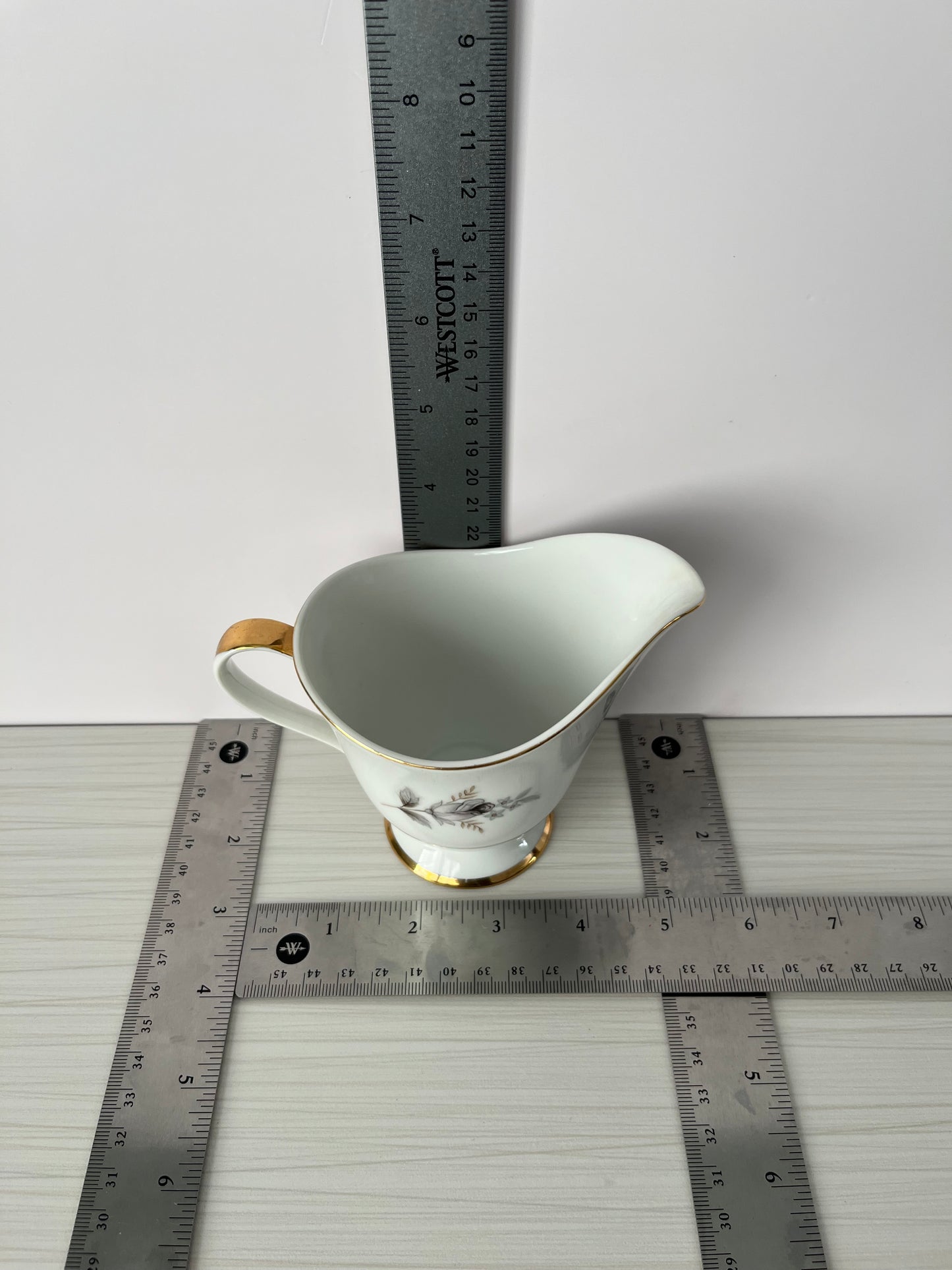 Vintage 1950s Arlen Fine China “Tivoli” Creamer – Made in Japan – Gray Rose & Gold Rim Pedestal Cream Pitcher