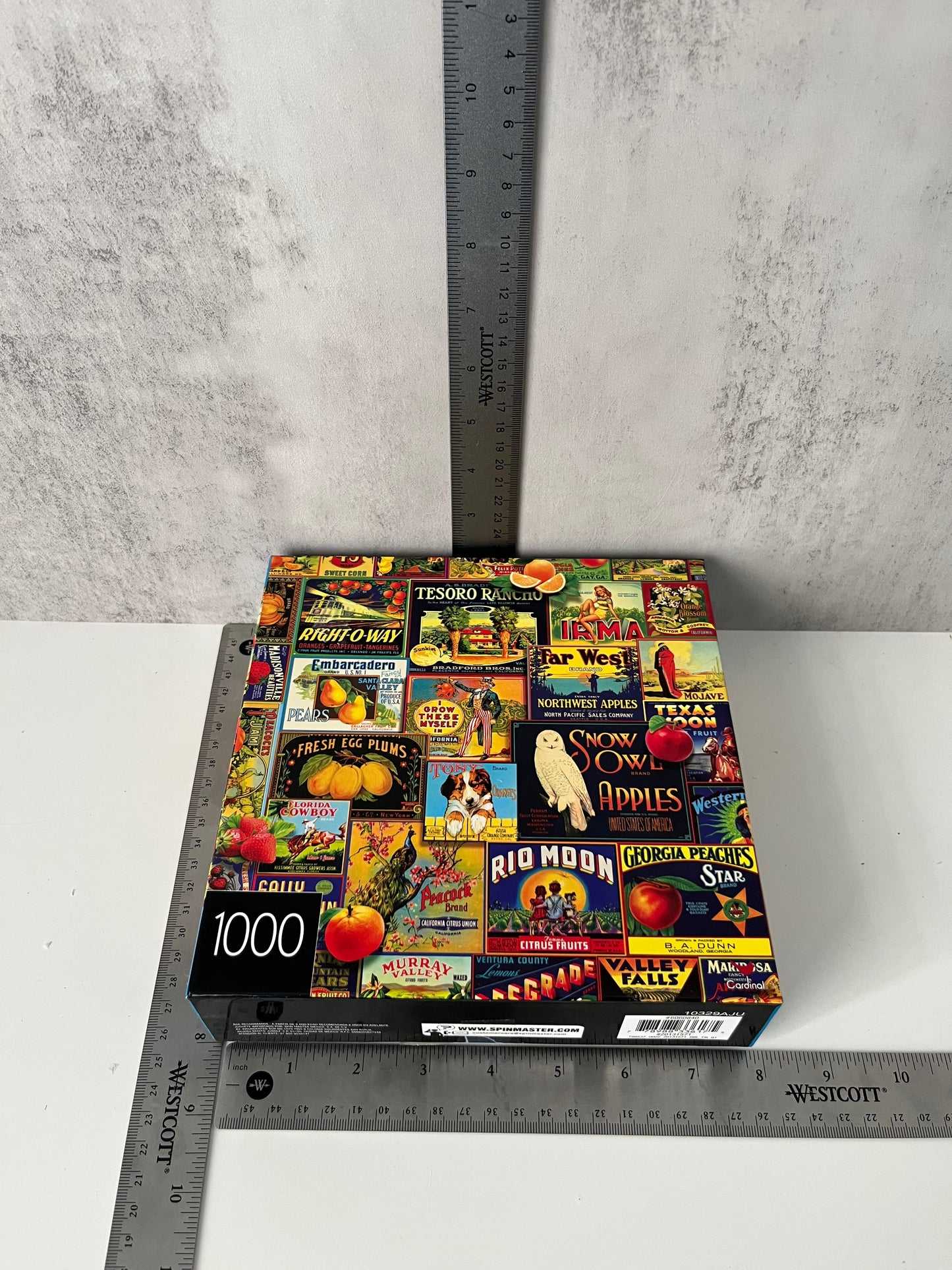 Vintage Style Fruit Crate Label Collage 1000-Piece Puzzle (2010s) – Retro Produce Advertising Art