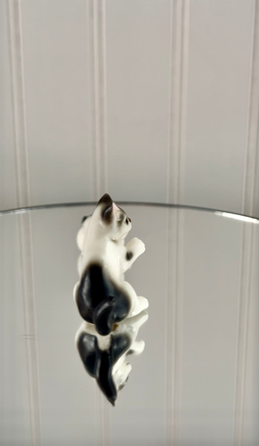 Vintage  c1960’s Kitsch Miniature Gray Black & White Kitten Figurines — Mid-Century Porcelain Cat Pair