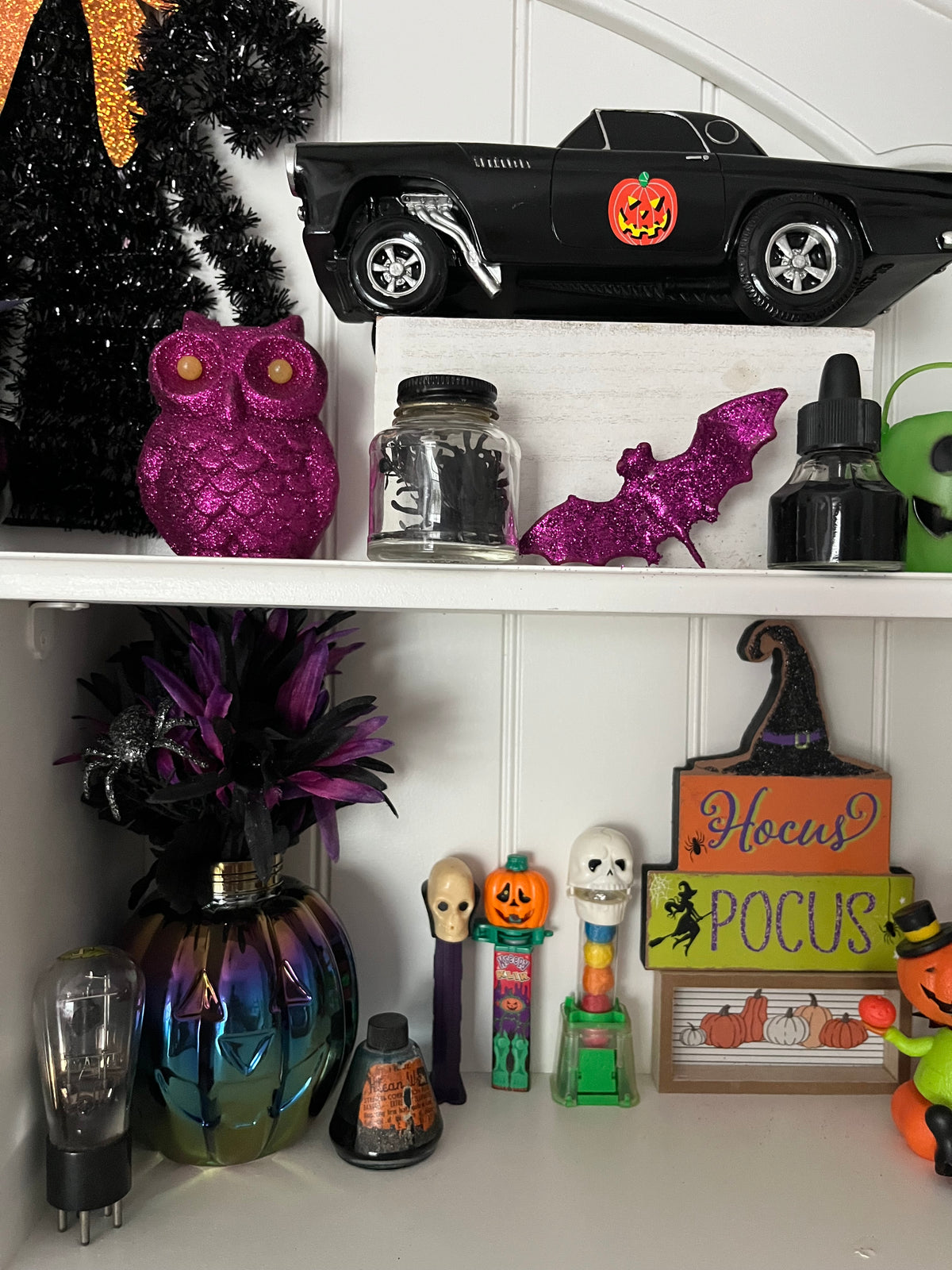 Vintage 1990s PEZ Dr. Skull Halloween Dispenser | Purple Stem Skeleton Candy Dispenser