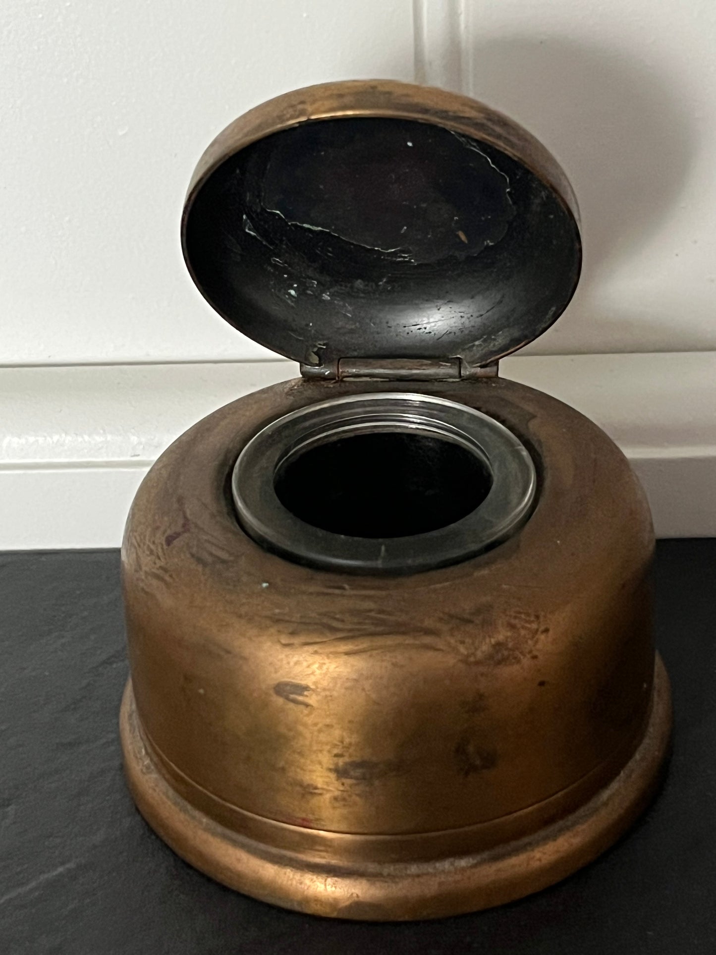 Antique SilverCrest Bronze Inkwell – J. G. Silver Co. Art Deco Desk Inkwell (Model #184, c. 1920s)