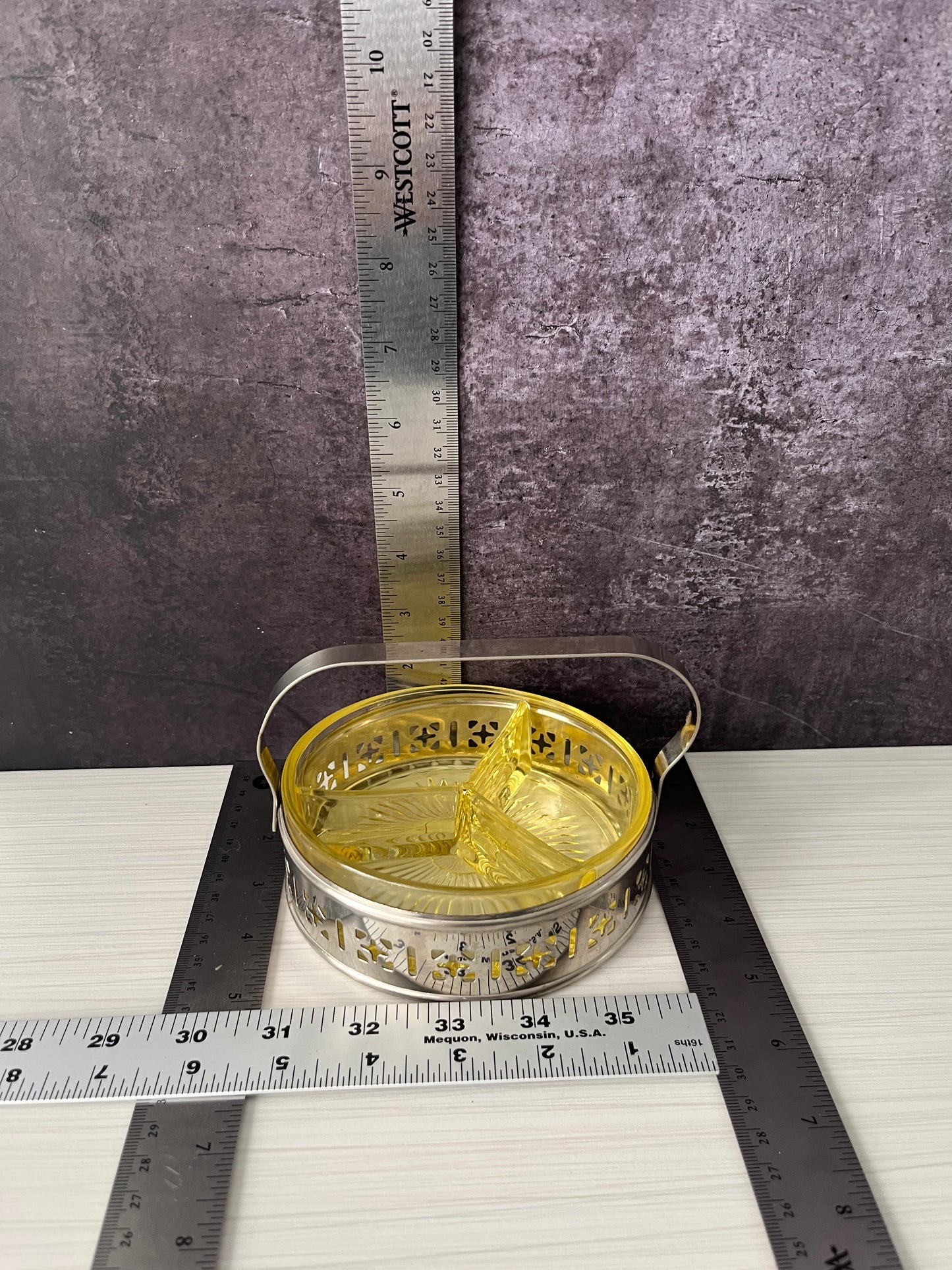 Vintage Yellow Depression Glass Divided Candy Dish with Silver Tone Basket Handle – 3 Section Relish Tray (1950s–1960s)