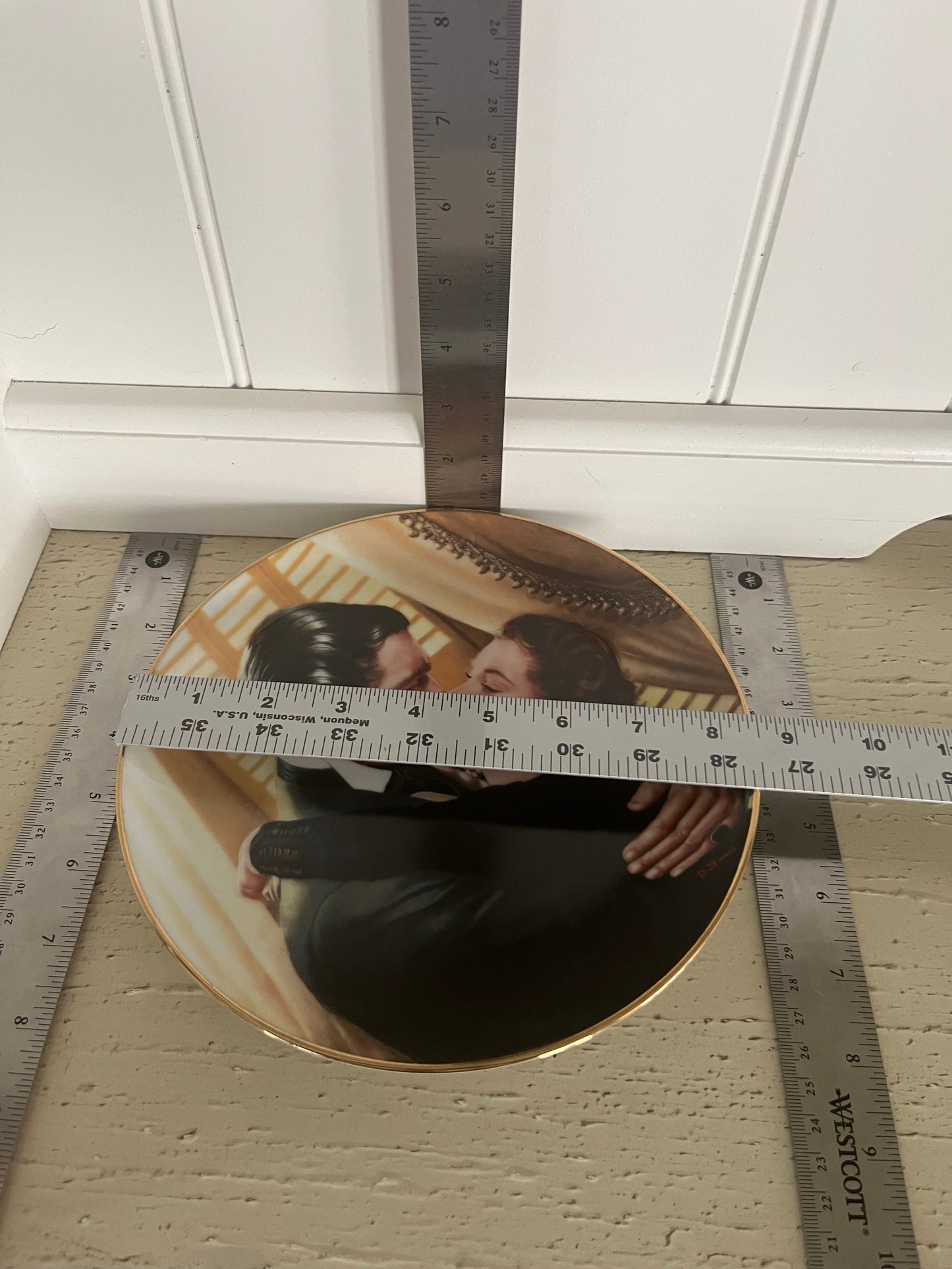 Vintage limited-edition collector plate titled “Marry Me, Scarlett!” Paul Jennis, 1991