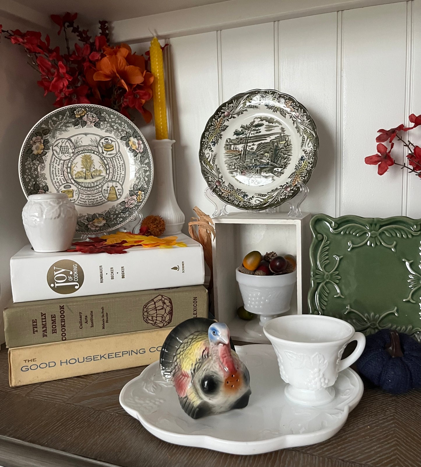 Vintage 1960s Indiana Milk Glass Colonial “Harvest Grape” Snack Set – 2 Trays & 2 Tea Cups