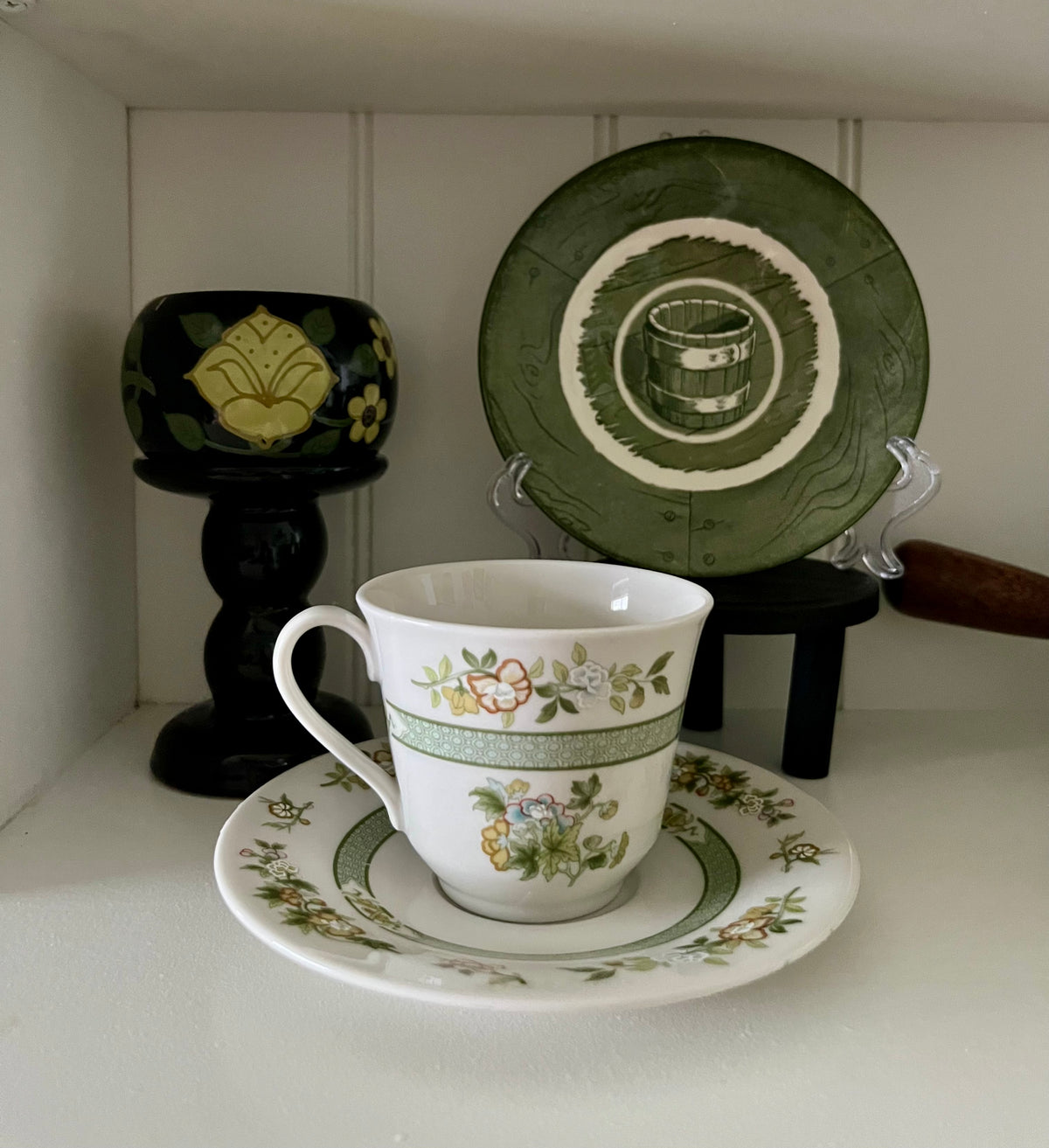 Vintage Royal Doulton Tonkin TC1107 Cup & Saucer – 1970s English Floral China